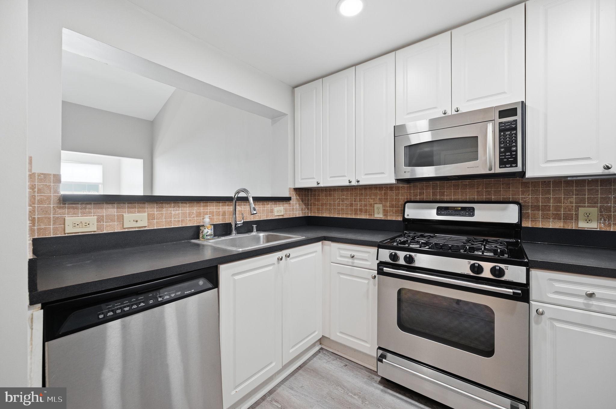 191 SOMERVELLE STREET 407