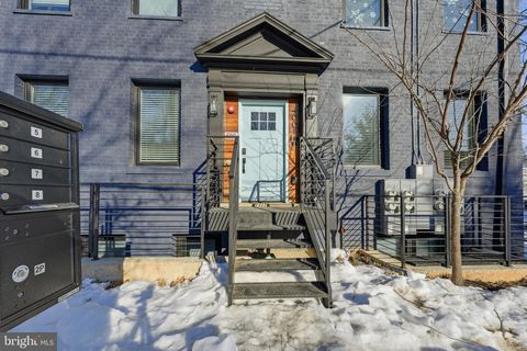 4001 7TH STREET NE 4 WASHINGTON DC 20017