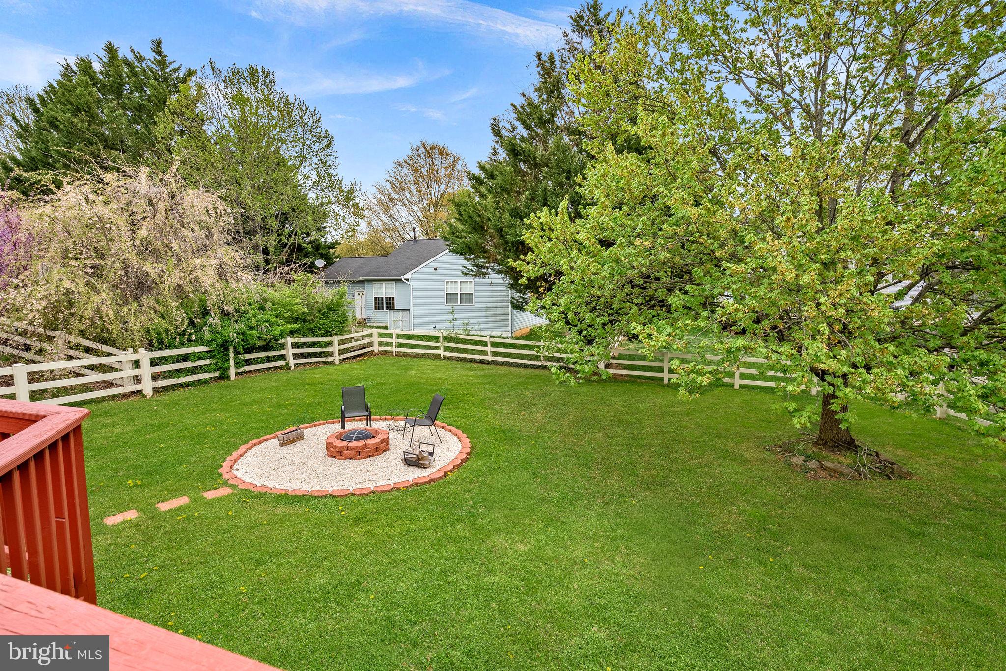 VILLAGES AT ROUND HILL - Residential