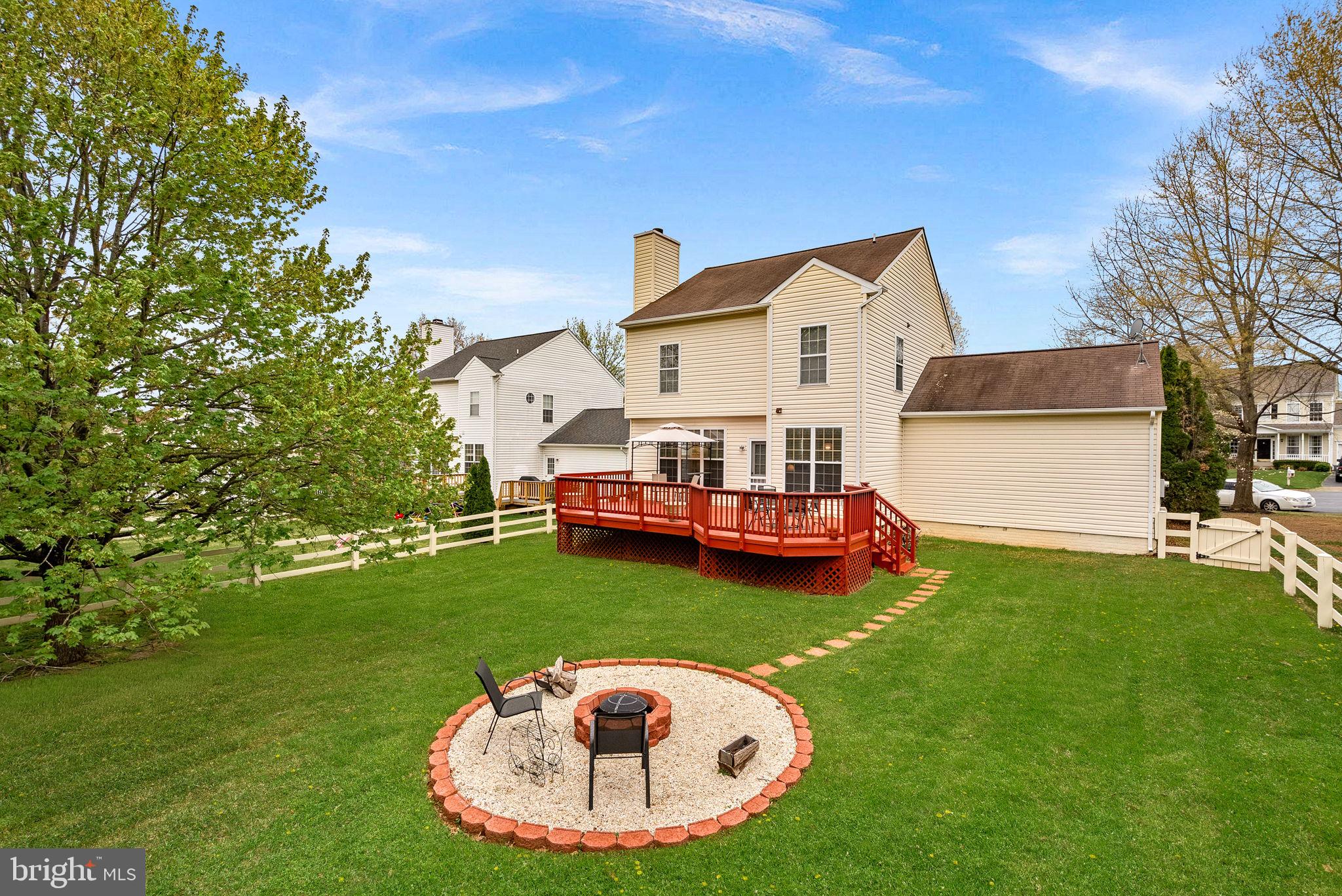 17304 CEDAR BLUFF COURT