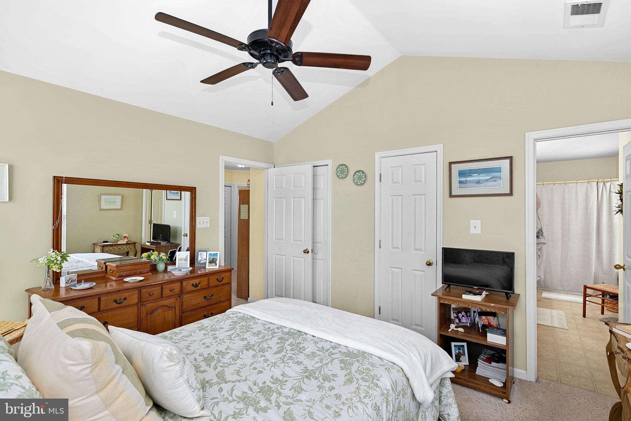 VILLAGES AT ROUND HILL - Residential