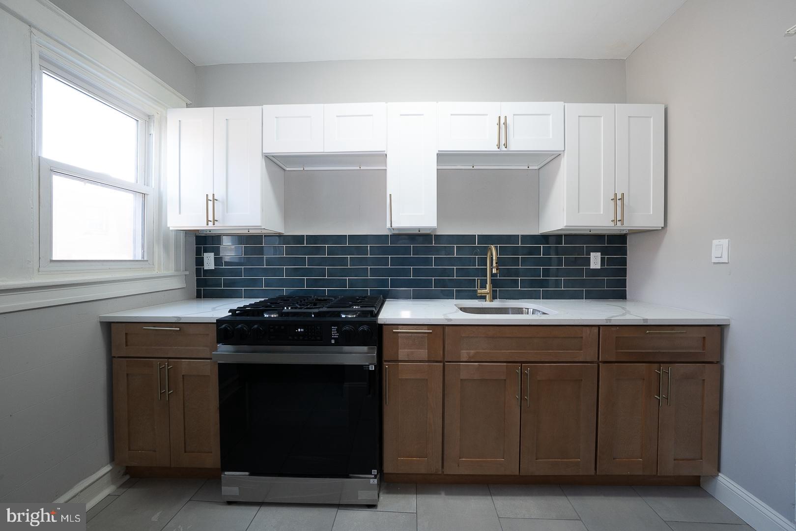 STONEHURST - Residential