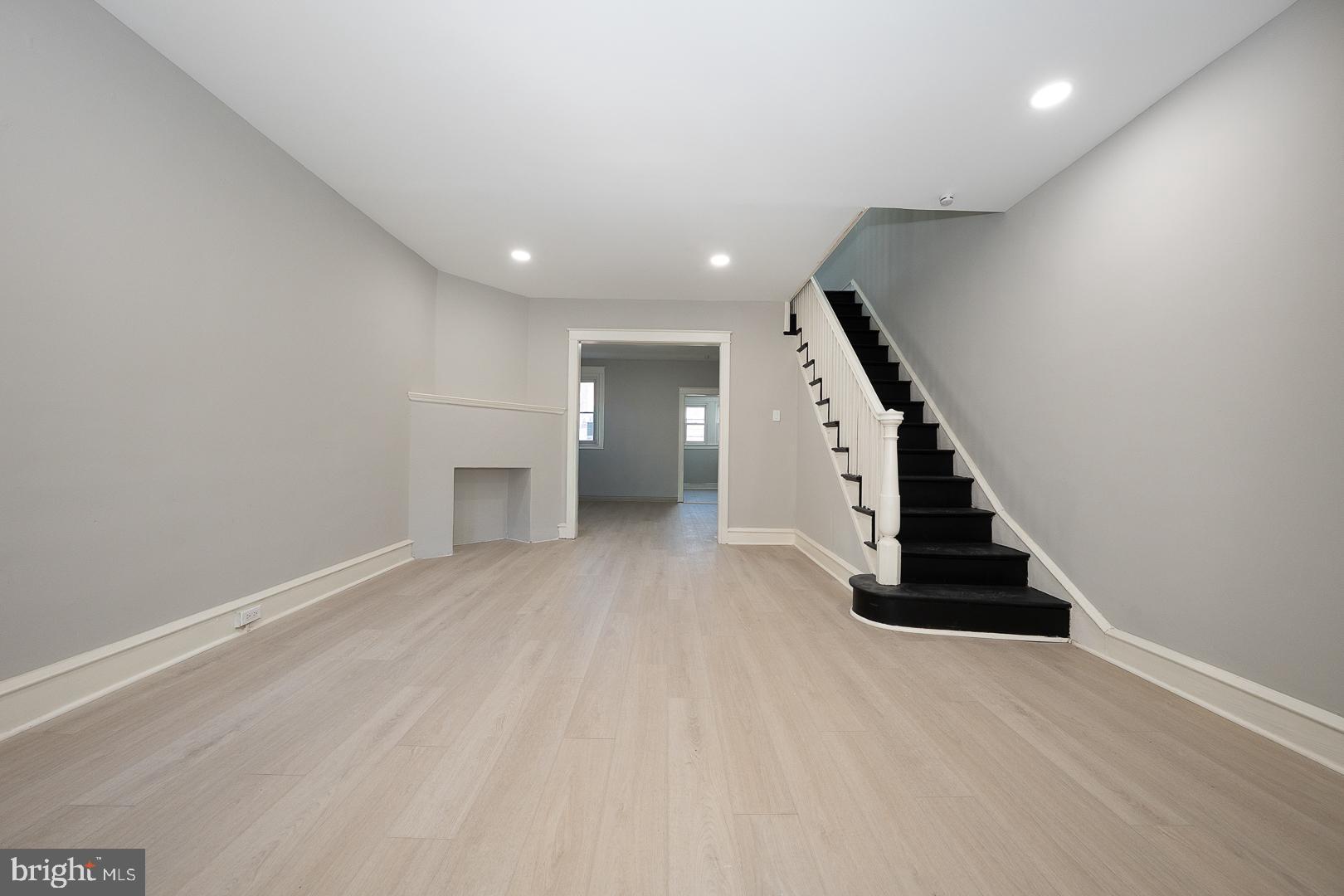 STONEHURST - Residential