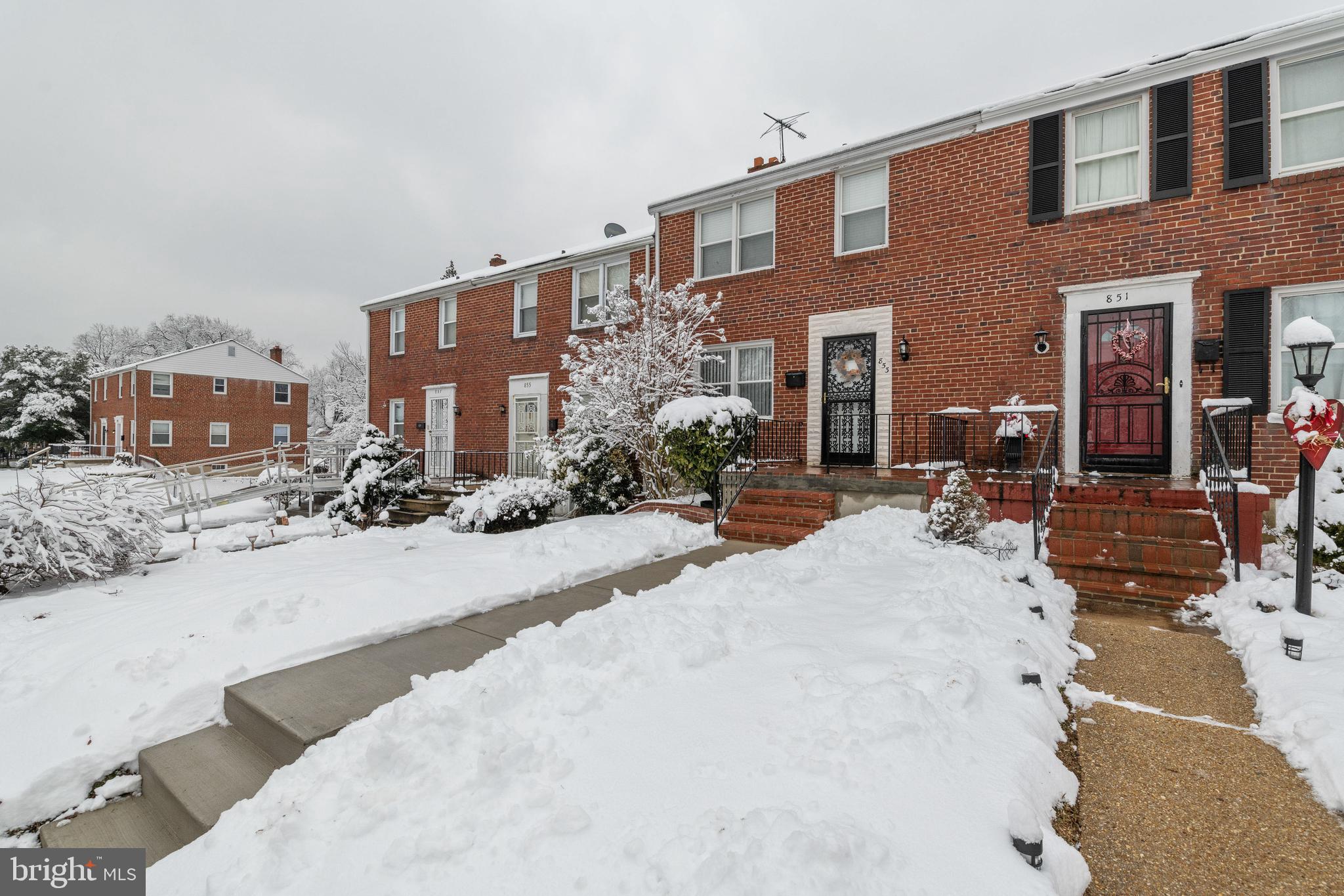 BELEVEDERE SQUARE - Residential