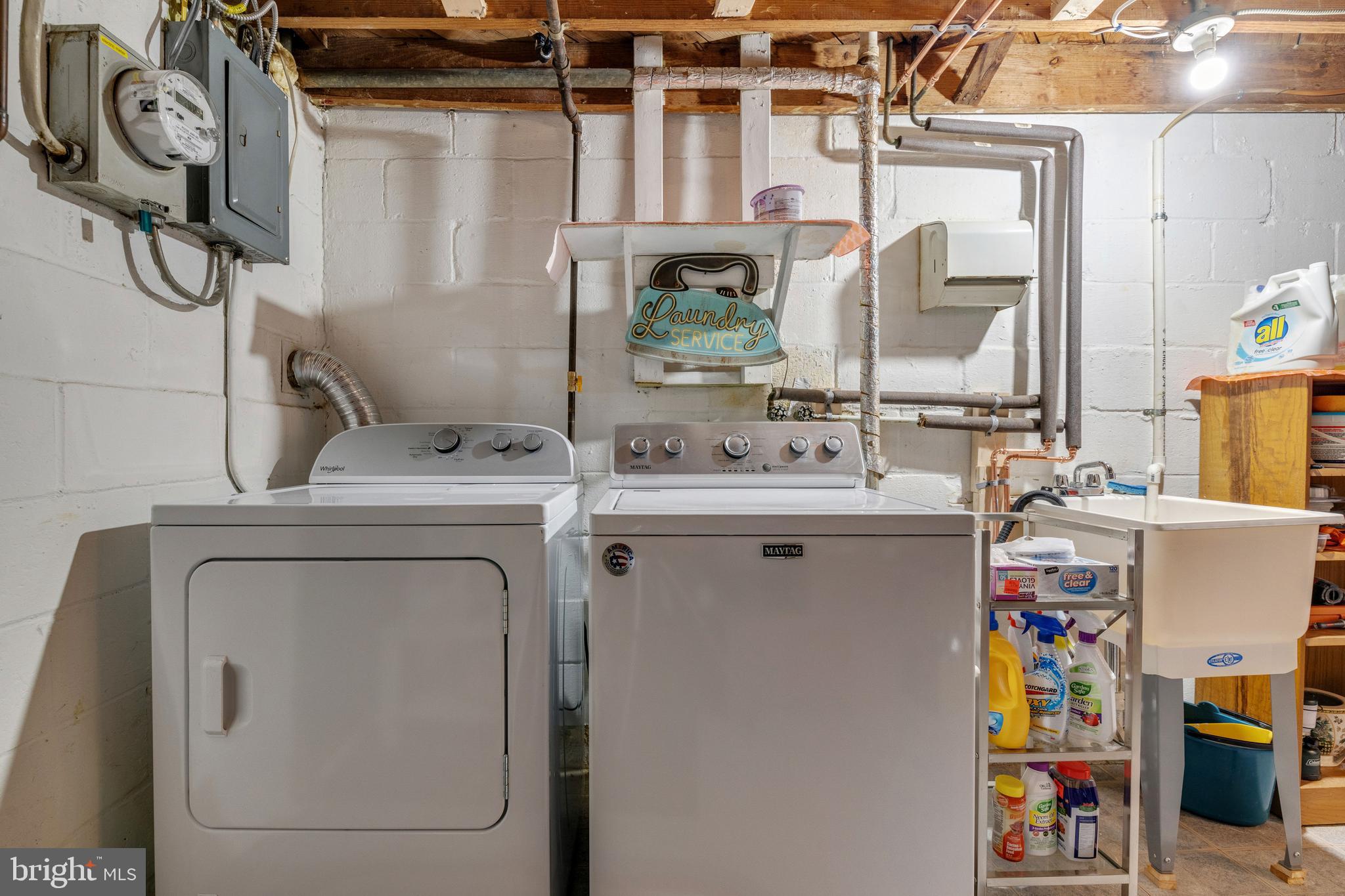 BELEVEDERE SQUARE - Residential