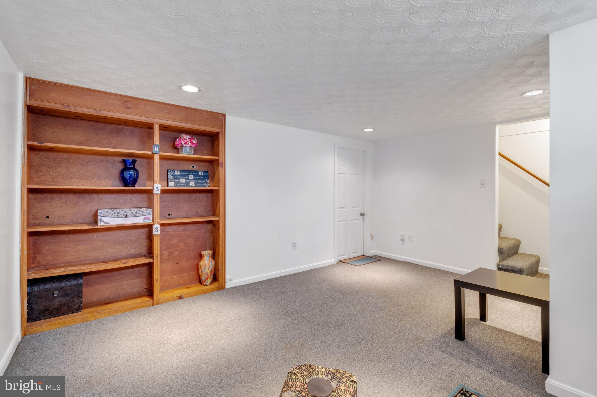 BELEVEDERE SQUARE - Residential