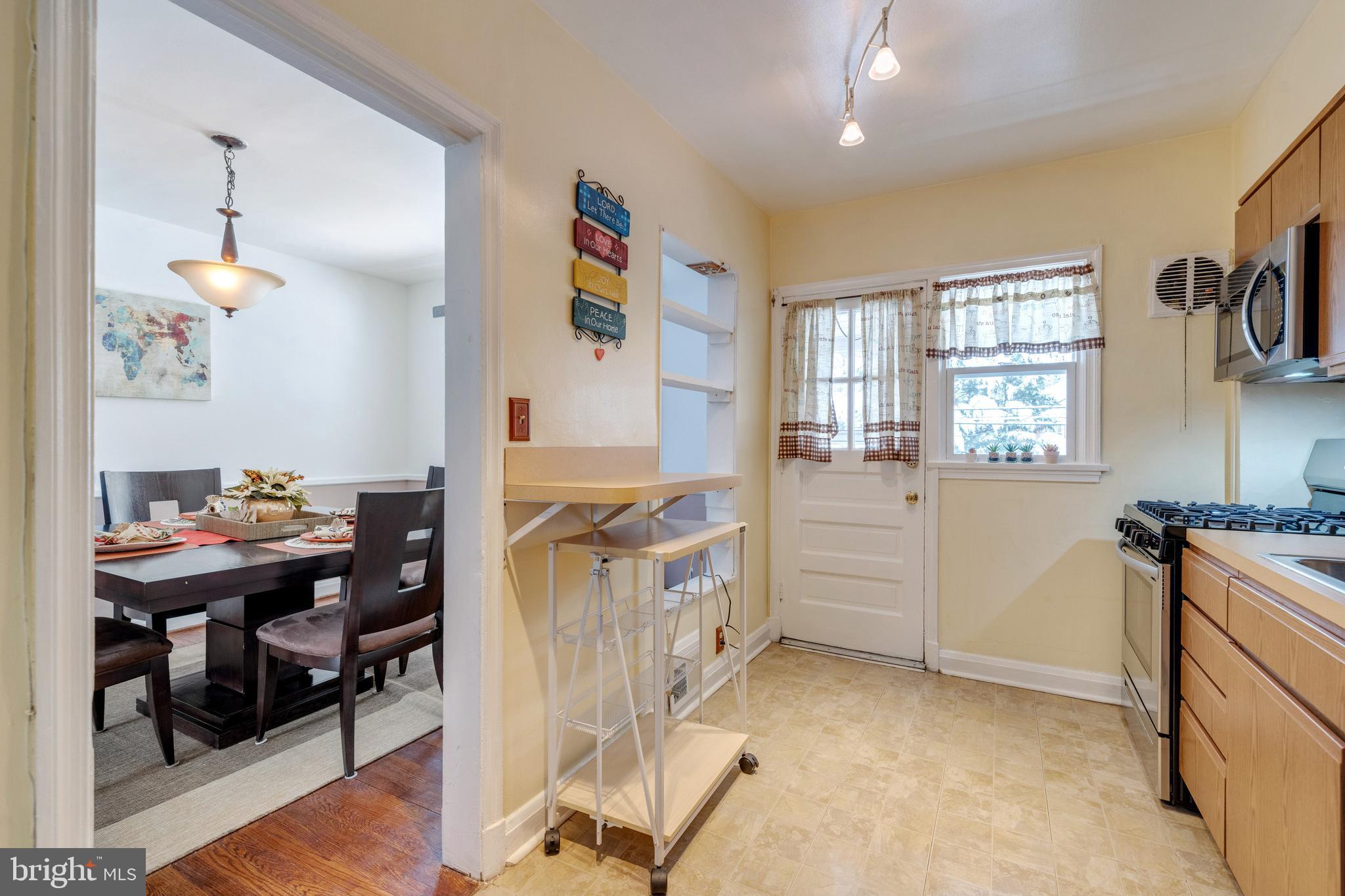 BELEVEDERE SQUARE - Residential