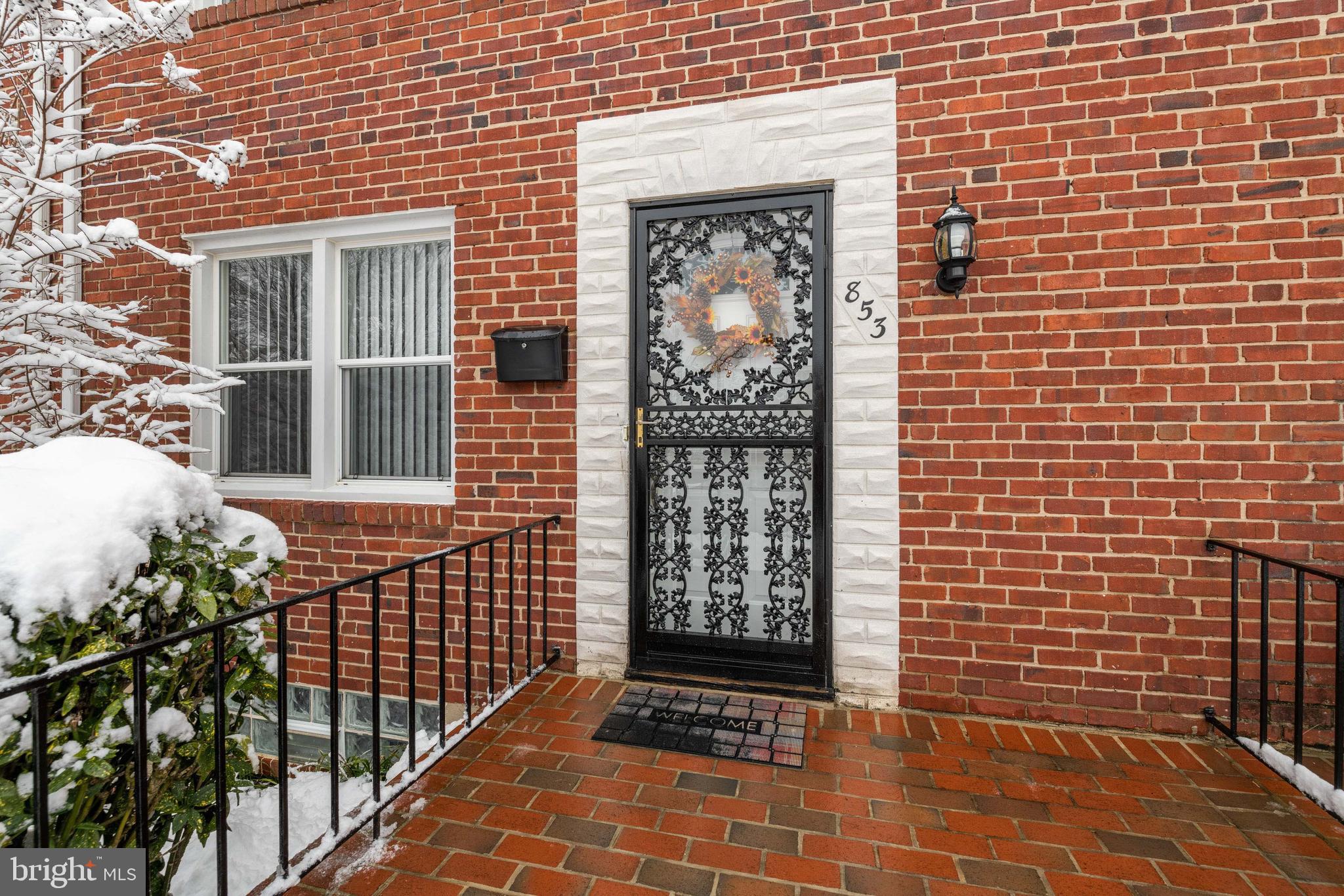 BELEVEDERE SQUARE - Residential