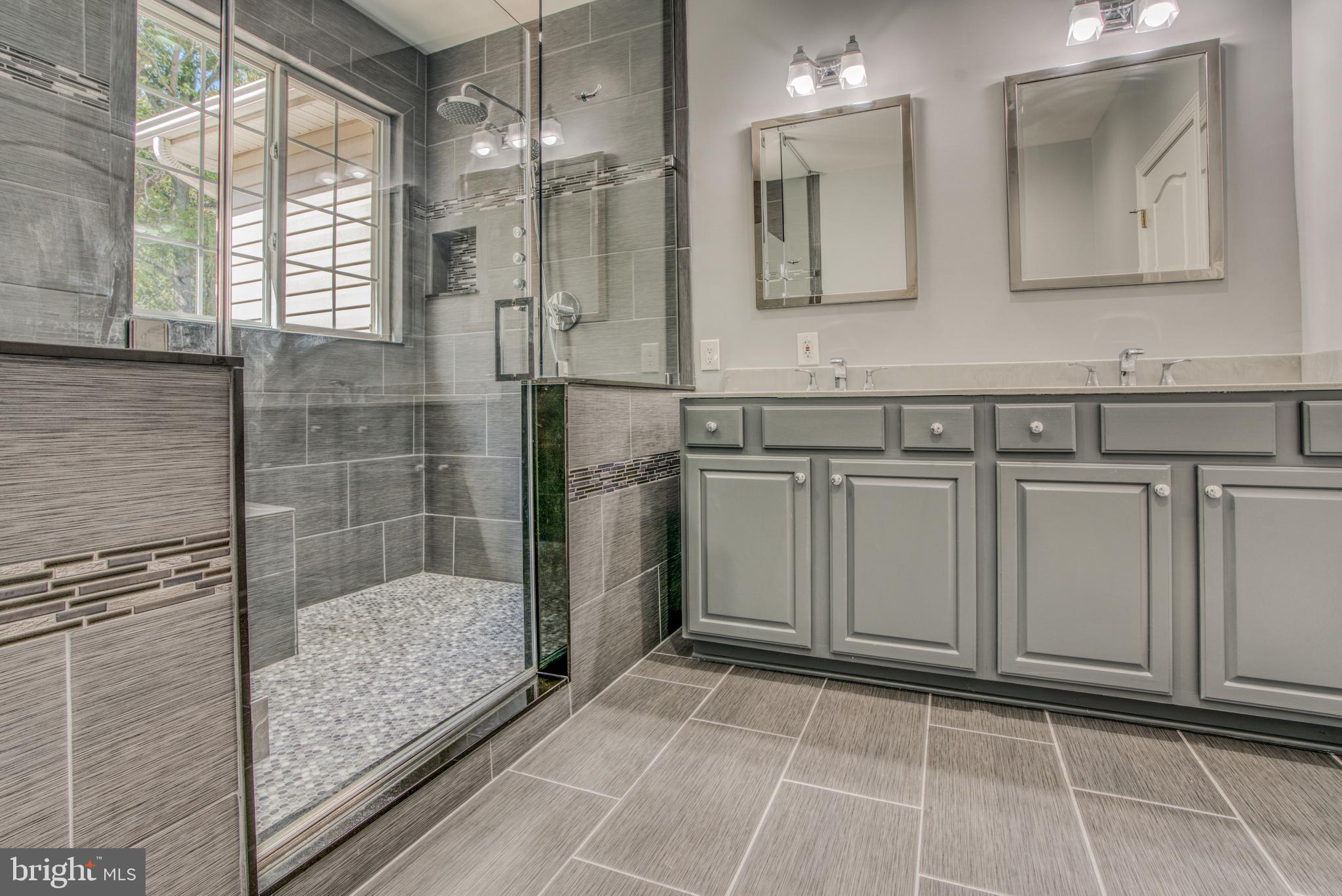 ORCHARD CROSSING - Residential