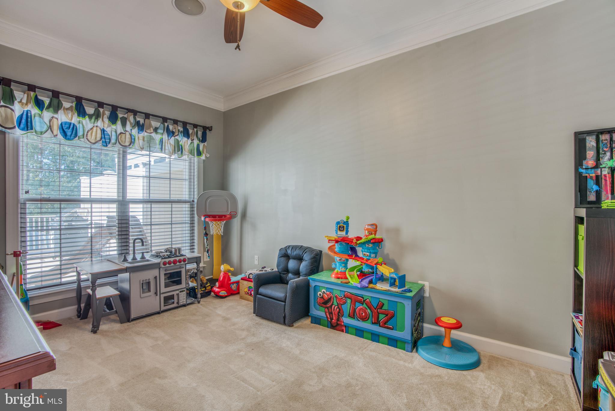 ORCHARD CROSSING - Residential