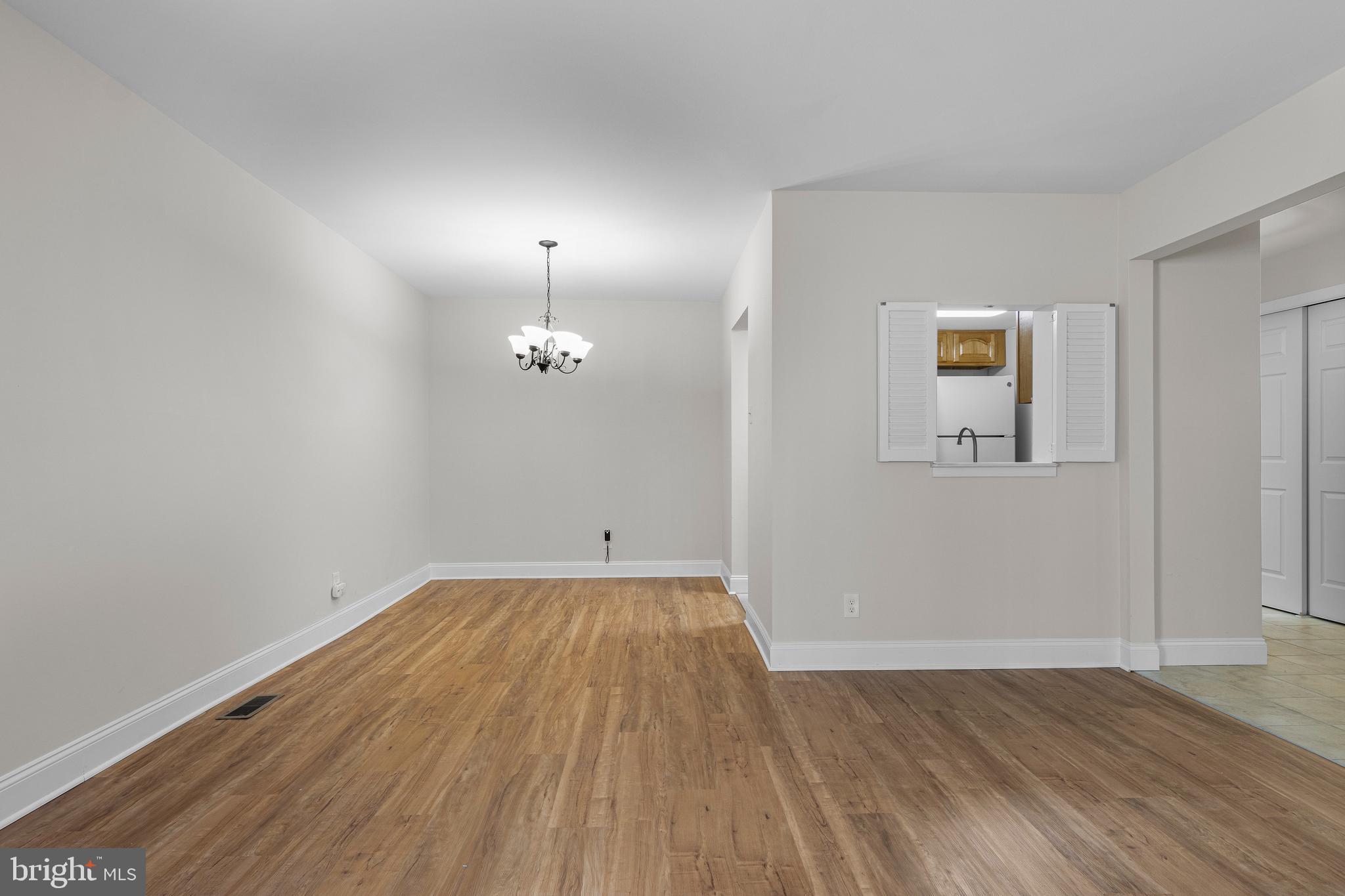 GLENHARDIE - Residential