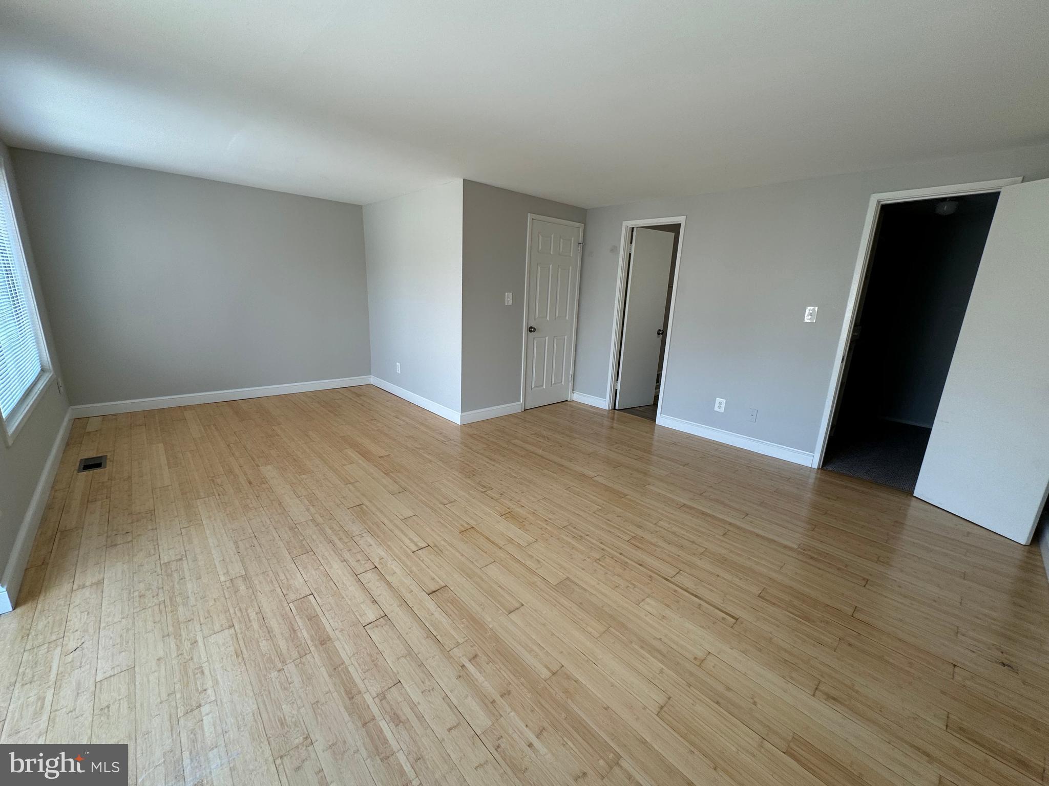 NATHANS HILL - Residential Lease