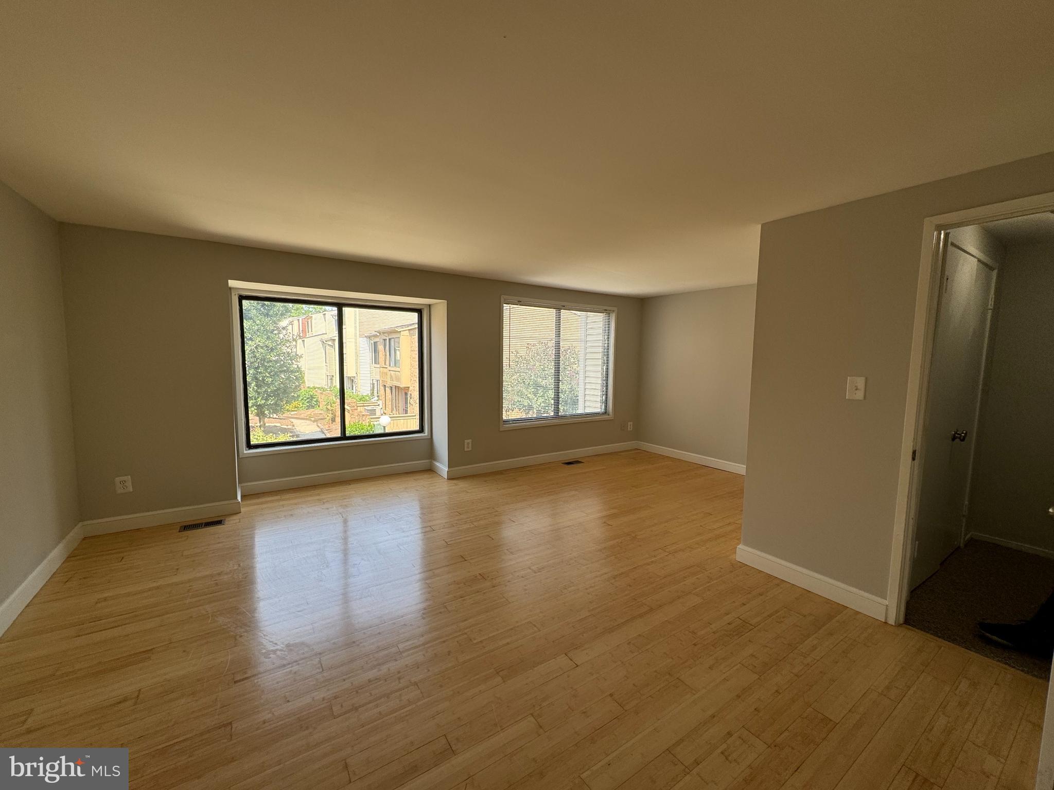 NATHANS HILL - Residential Lease