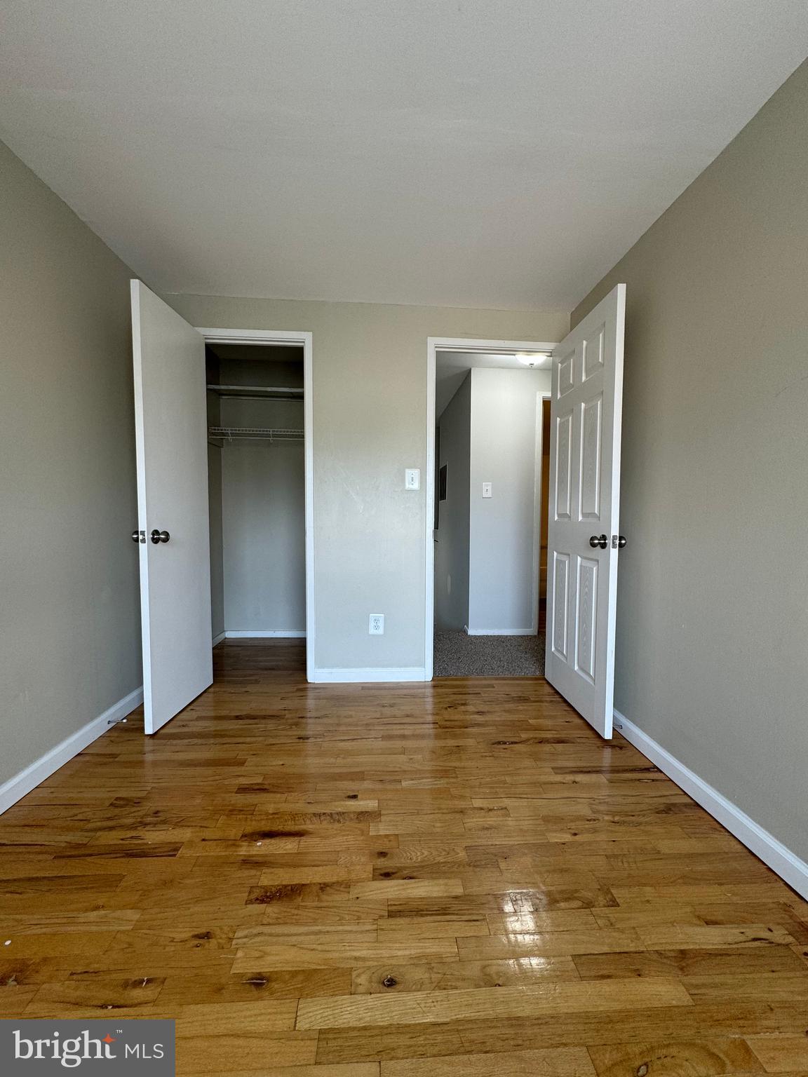 NATHANS HILL - Residential Lease