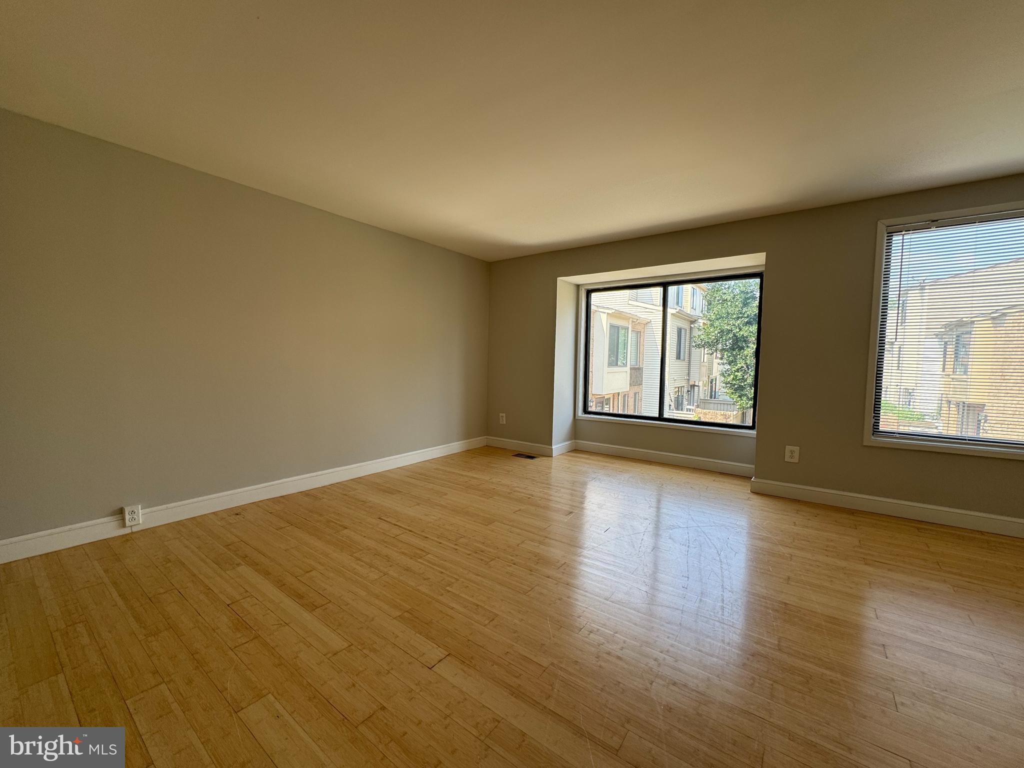 NATHANS HILL - Residential Lease