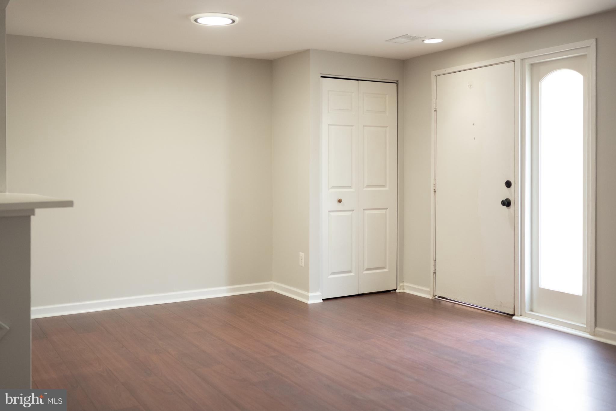 NATHANS HILL - Residential Lease