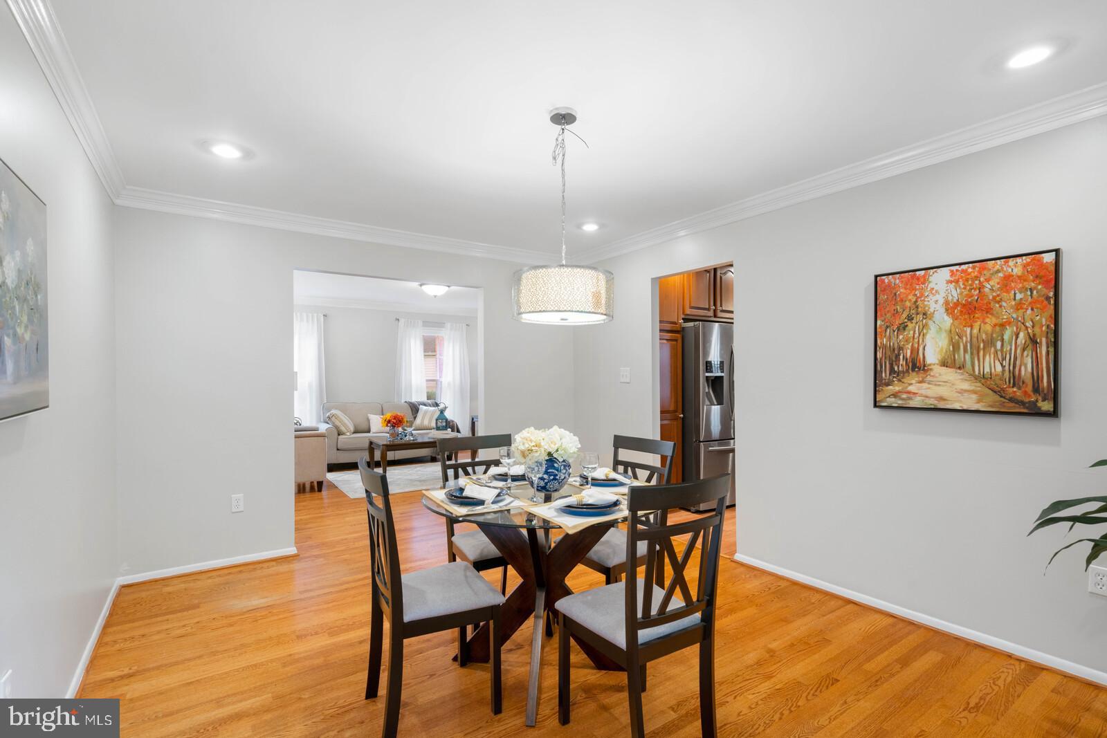 LAKE RIDGE - Residential