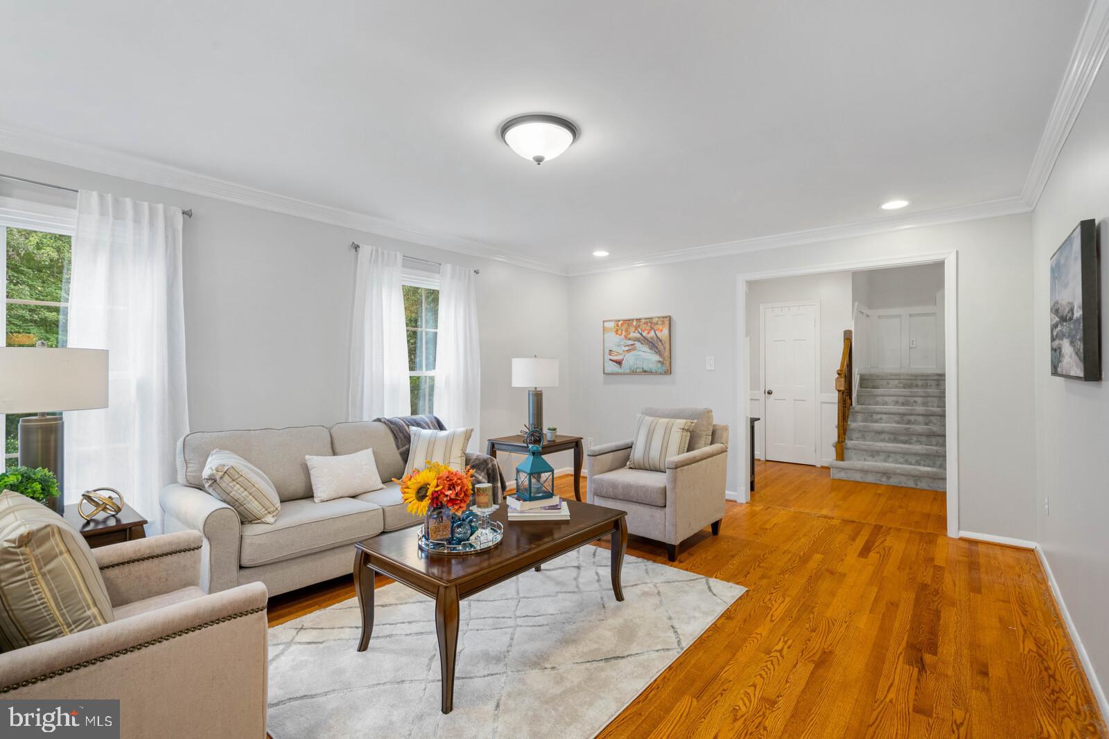 LAKE RIDGE - Residential