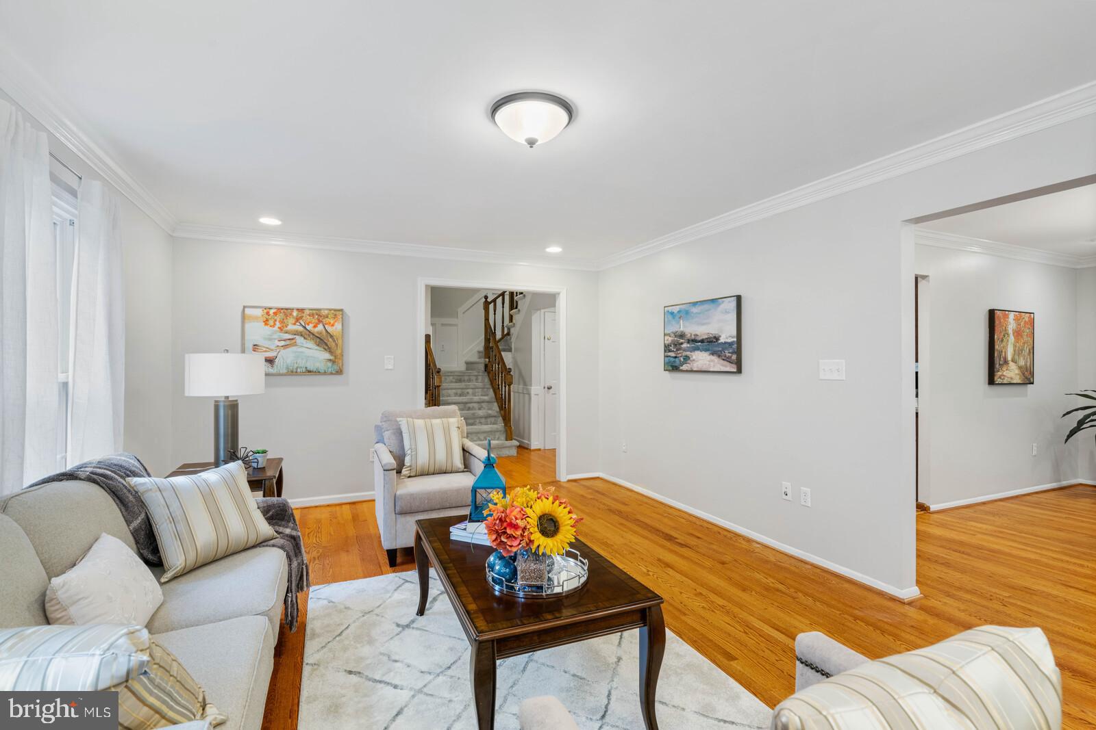 LAKE RIDGE - Residential