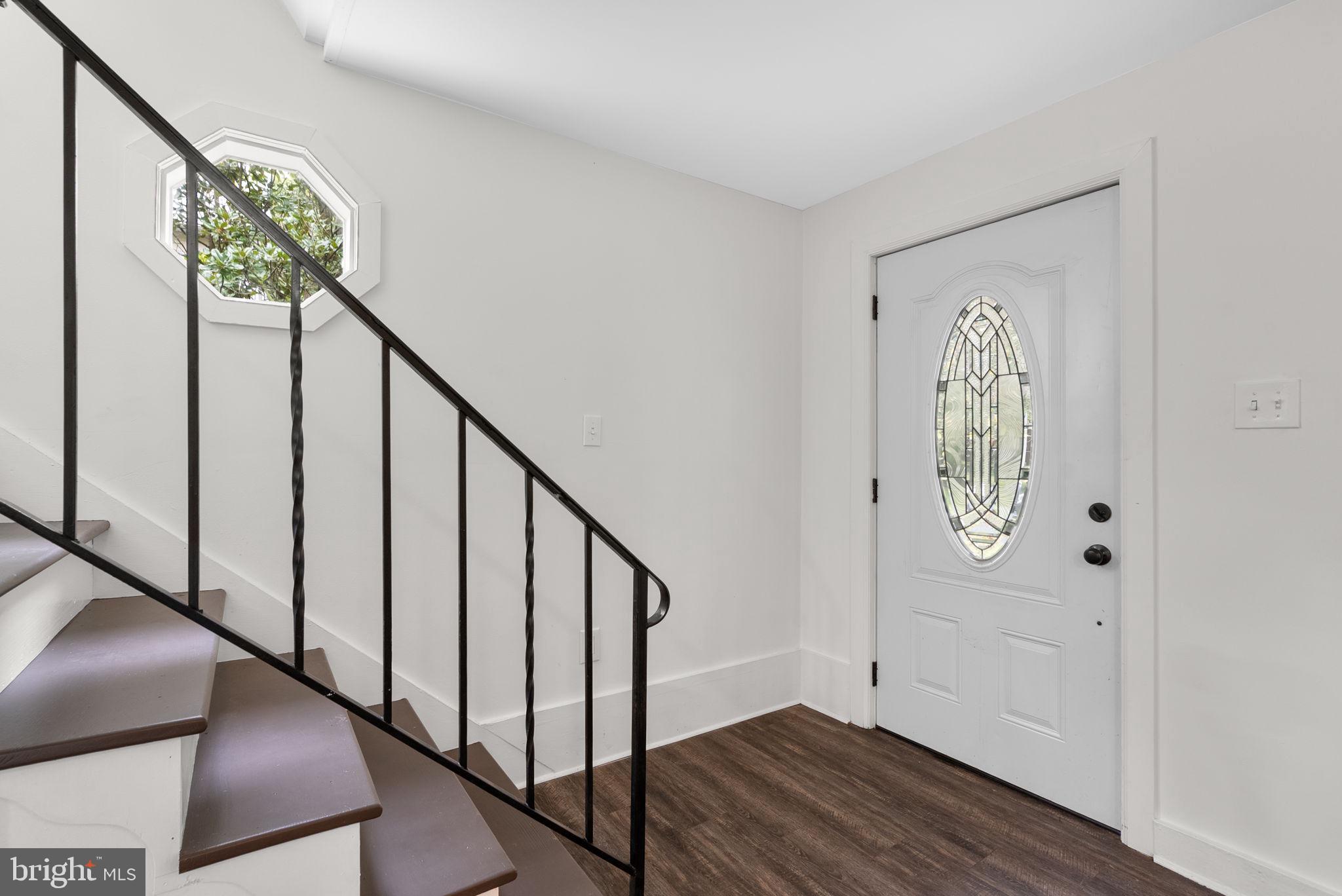 1524 MAPLE AVENUE