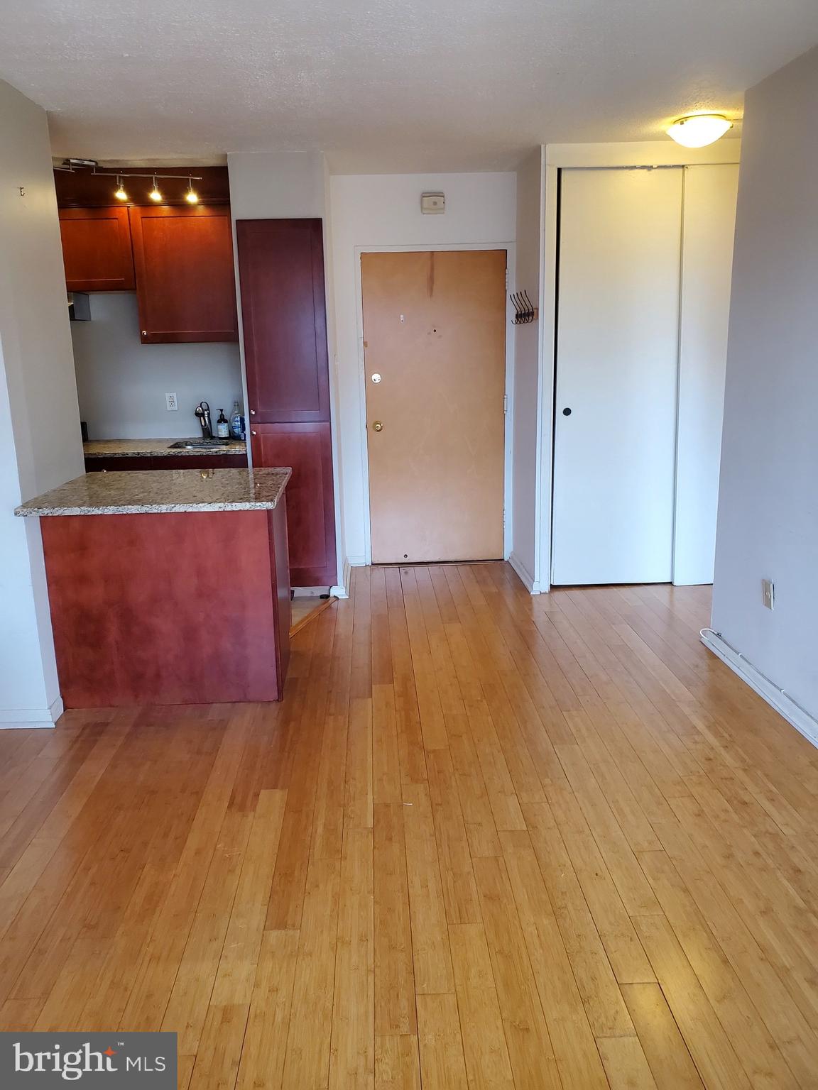 RITTENHOUSE SQUARE - Residential Lease