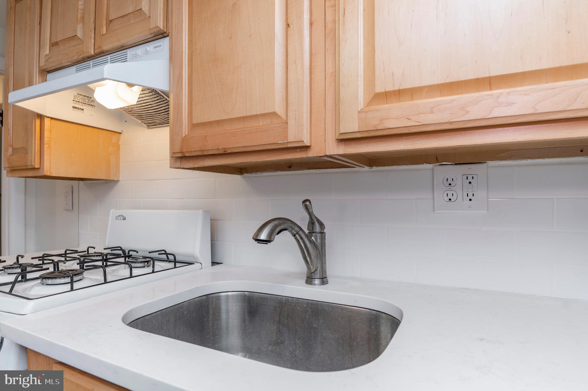 WASHINGTON SQ - Residential