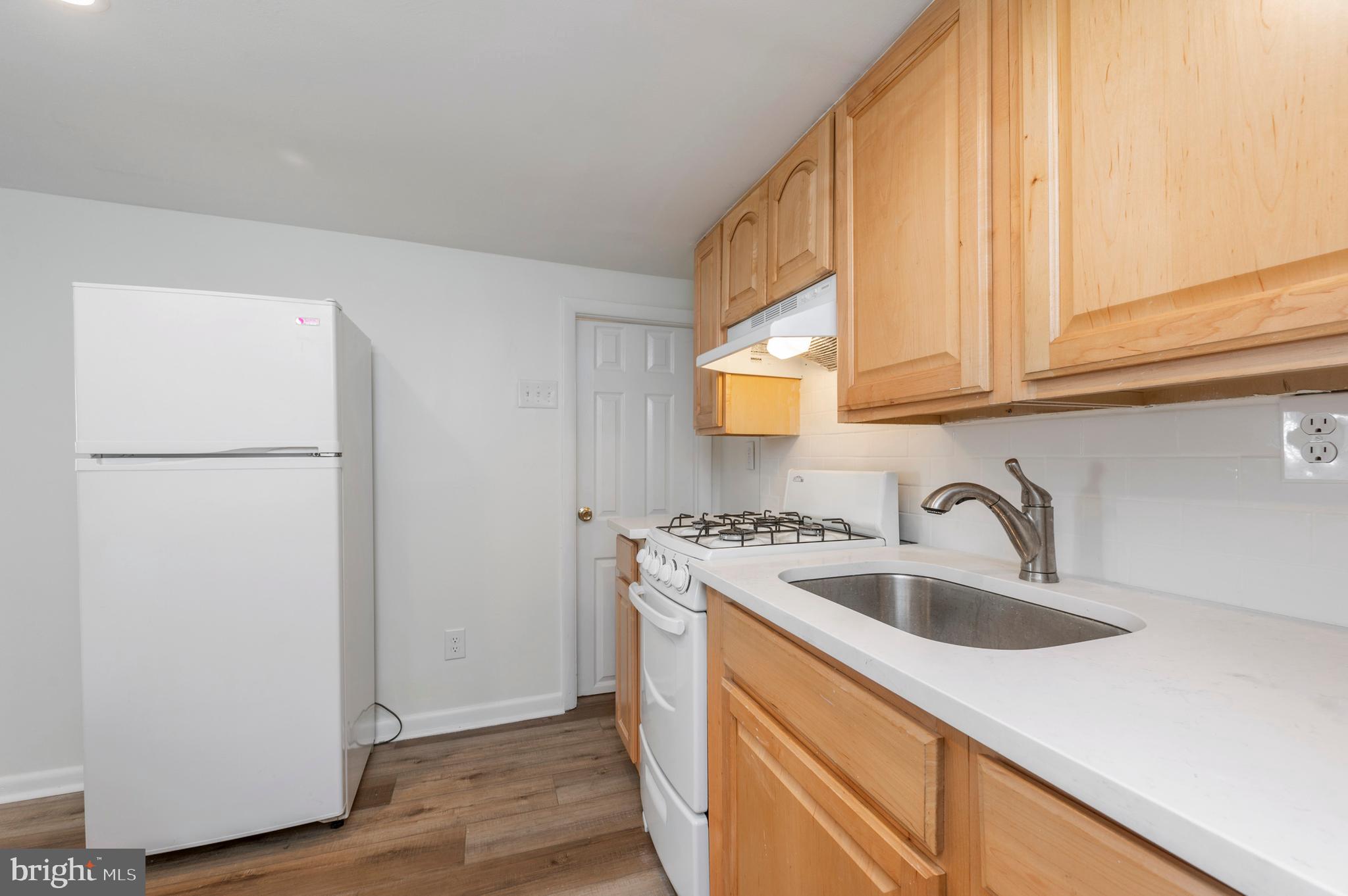 WASHINGTON SQ - Residential