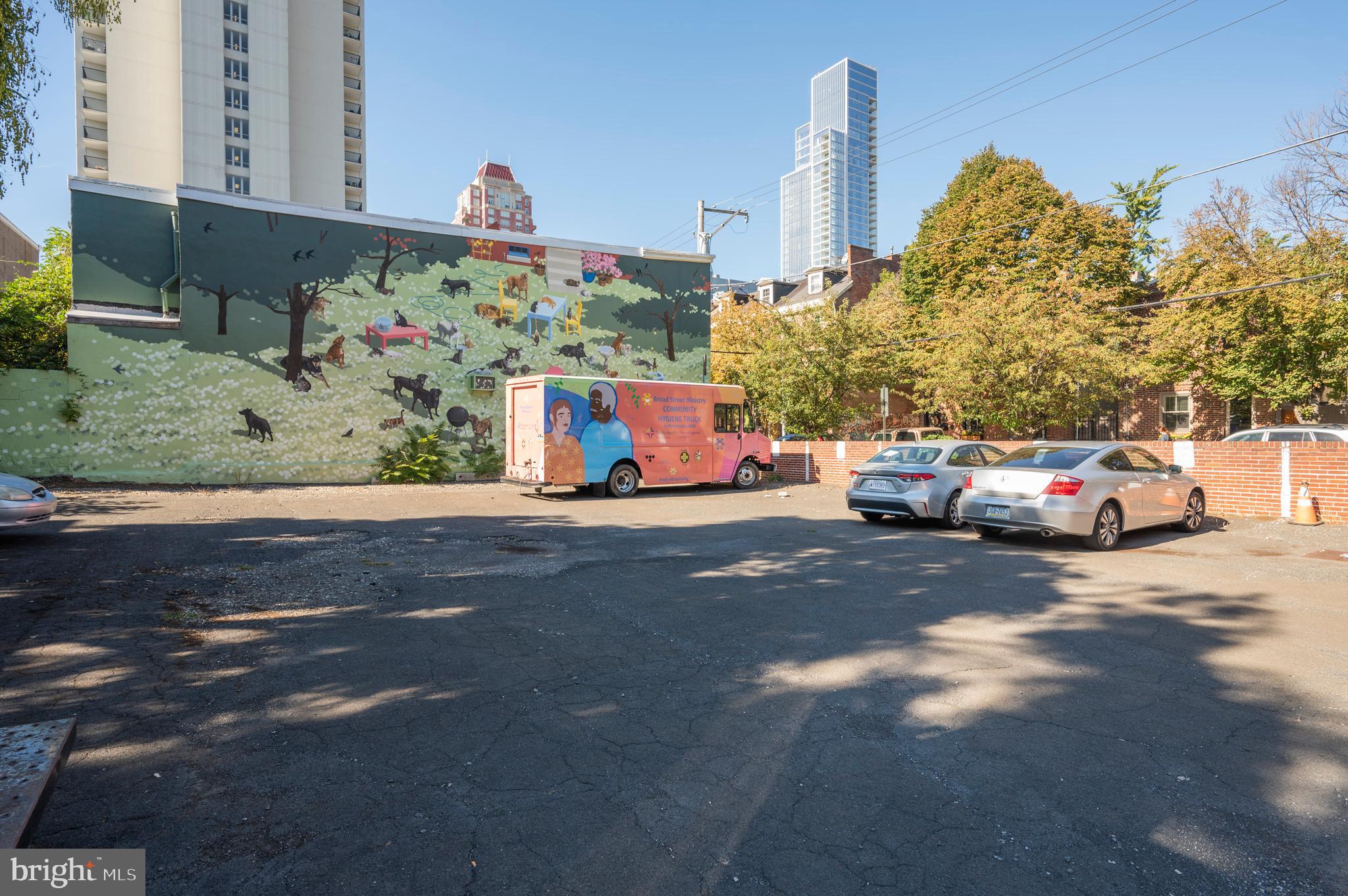 WASHINGTON SQ - Residential