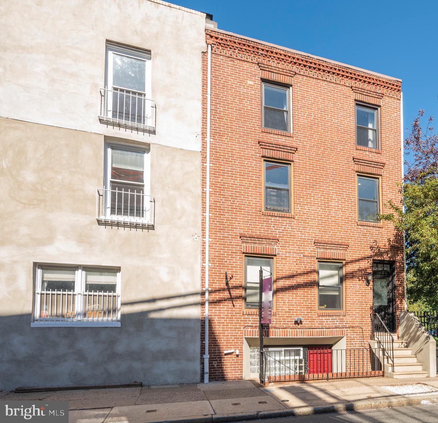 WASHINGTON SQ - Residential