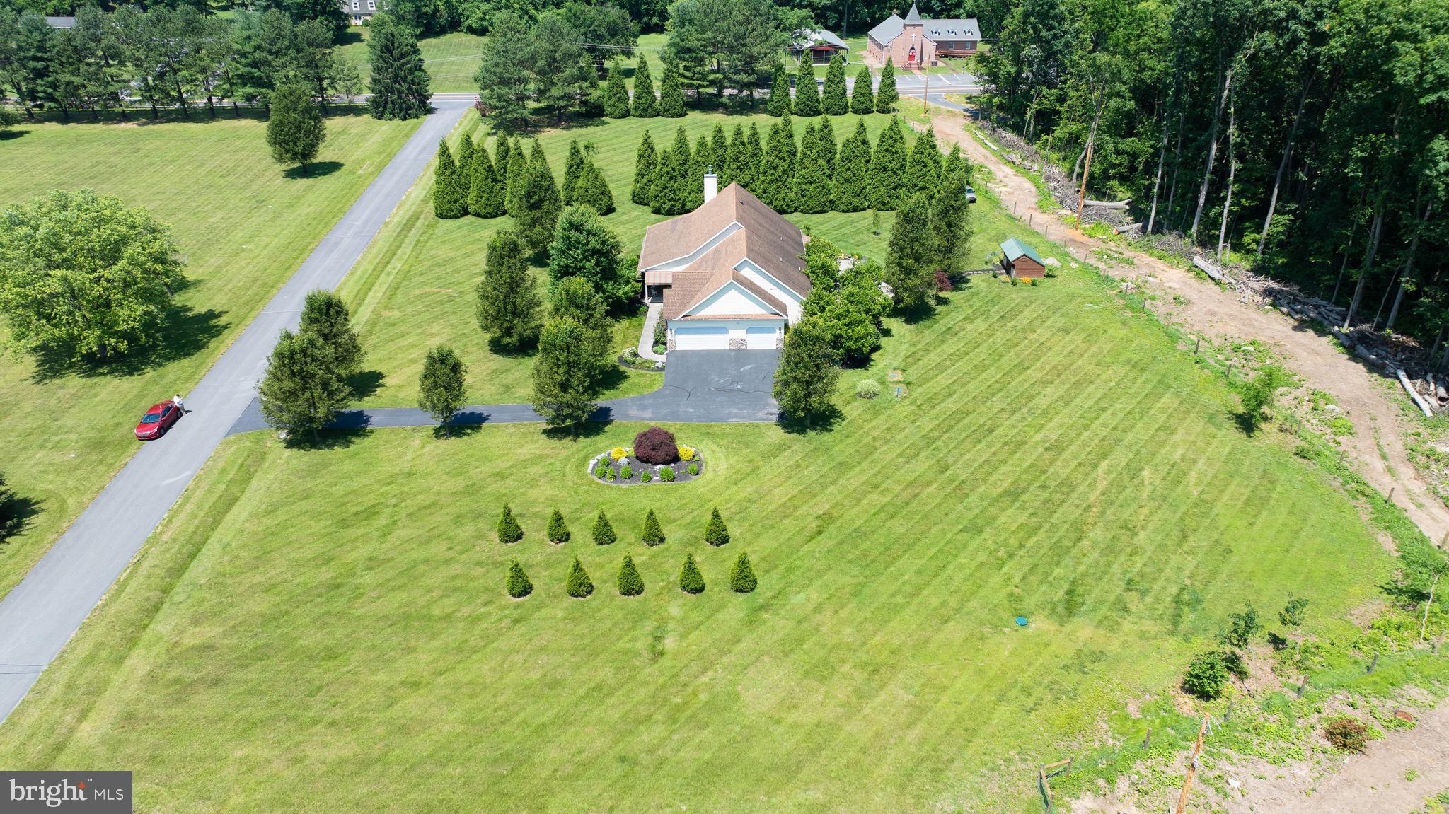 SWAN DALE FARMS - Residential