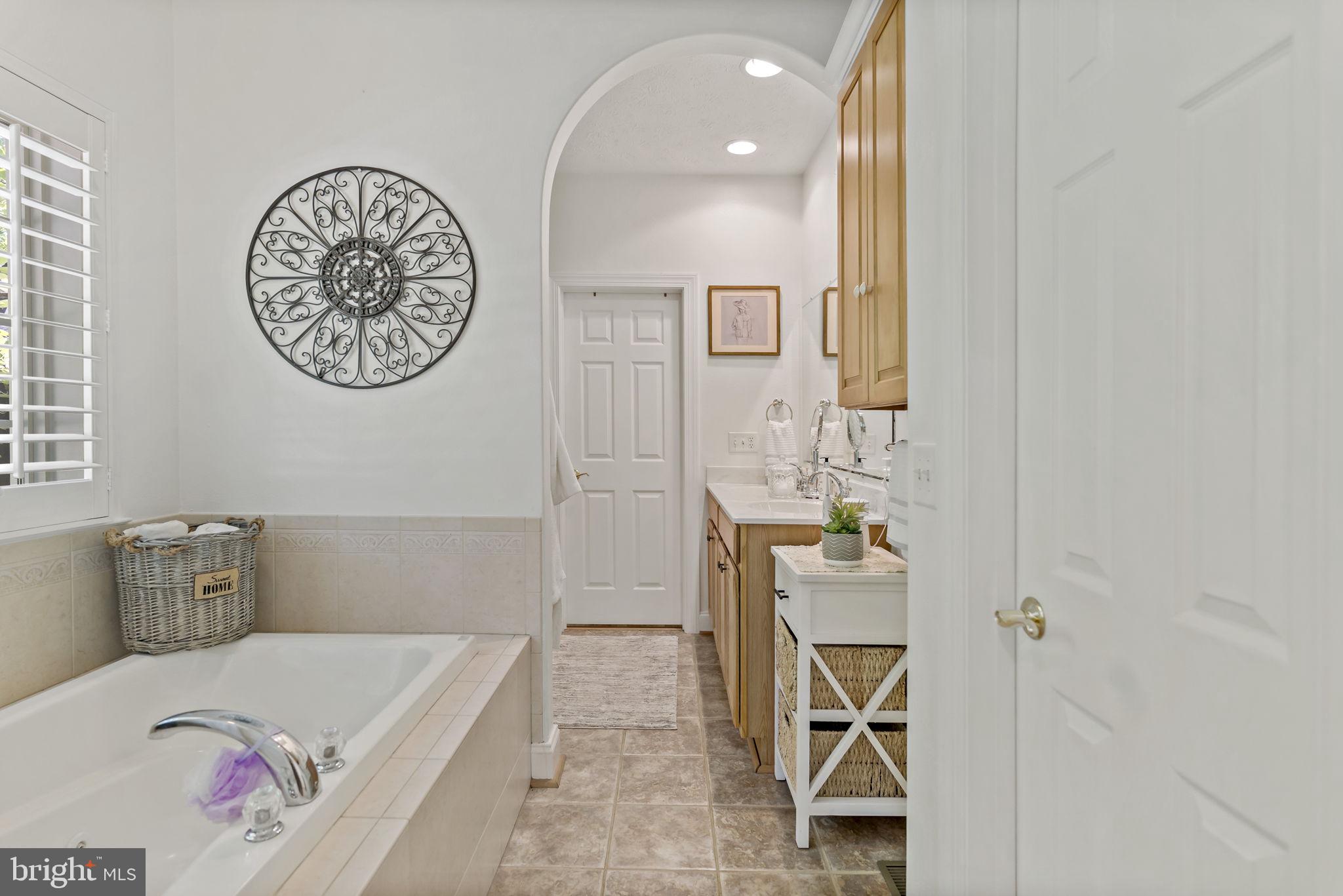 SWAN DALE FARMS - Residential