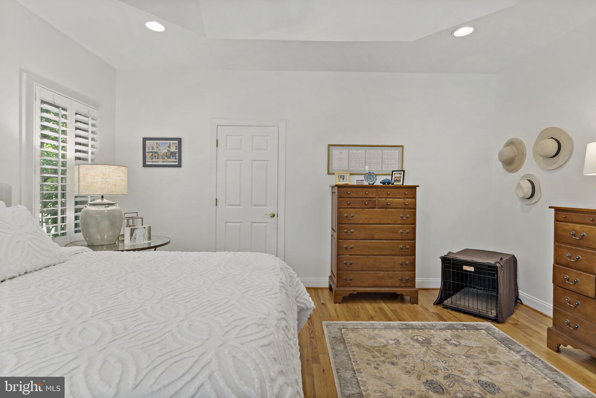 SWAN DALE FARMS - Residential