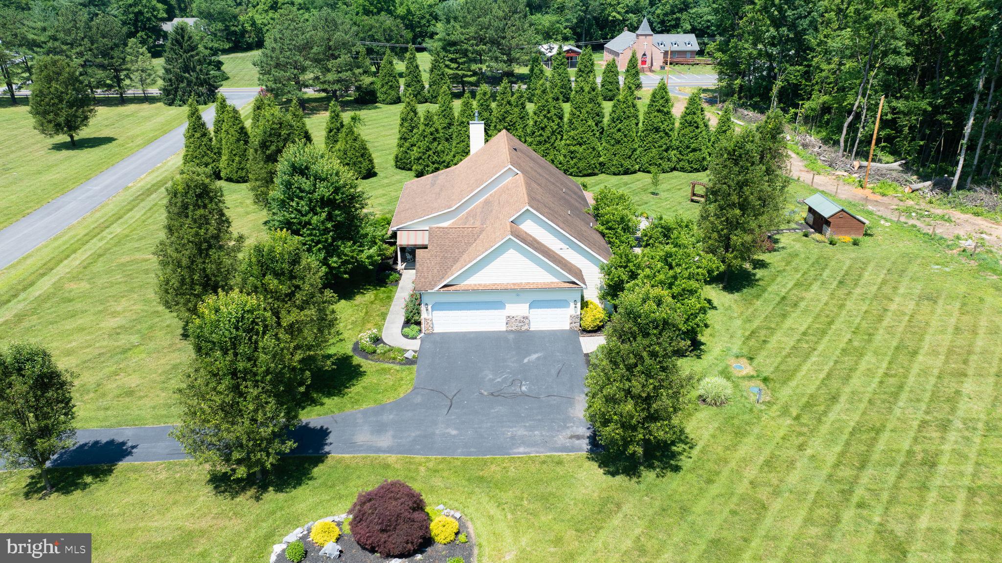 SWAN DALE FARMS - Residential