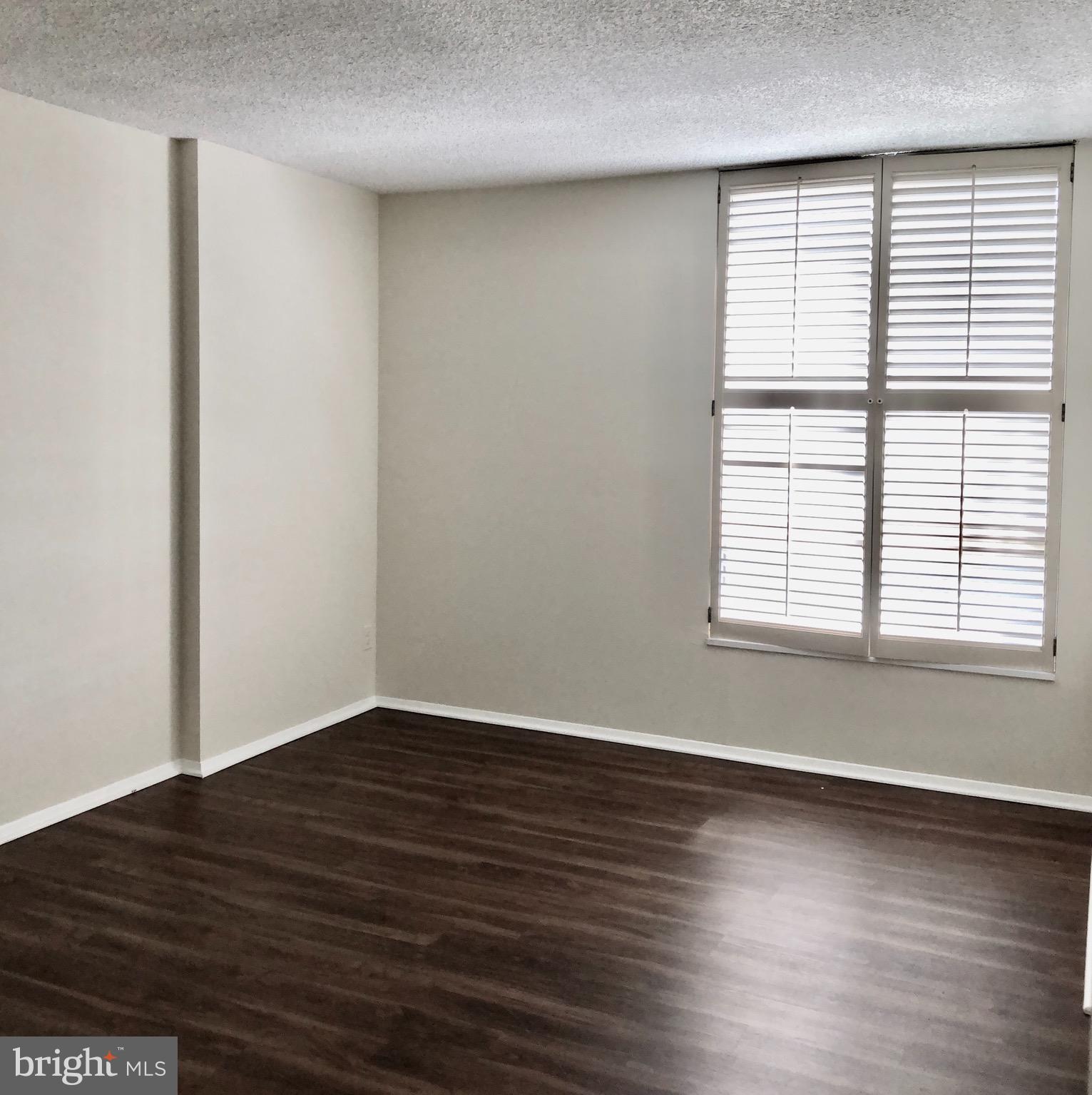 REGENCY AT MCLEAN - Residential Lease