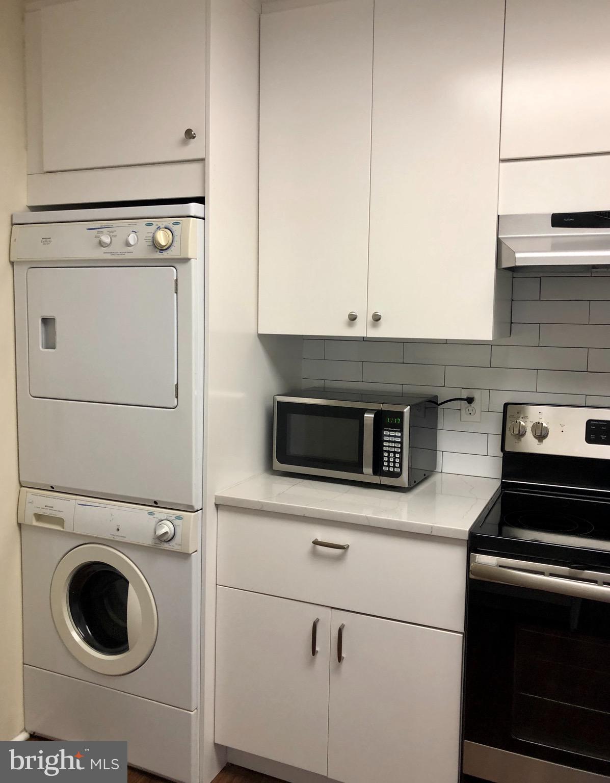 REGENCY AT MCLEAN - Residential Lease