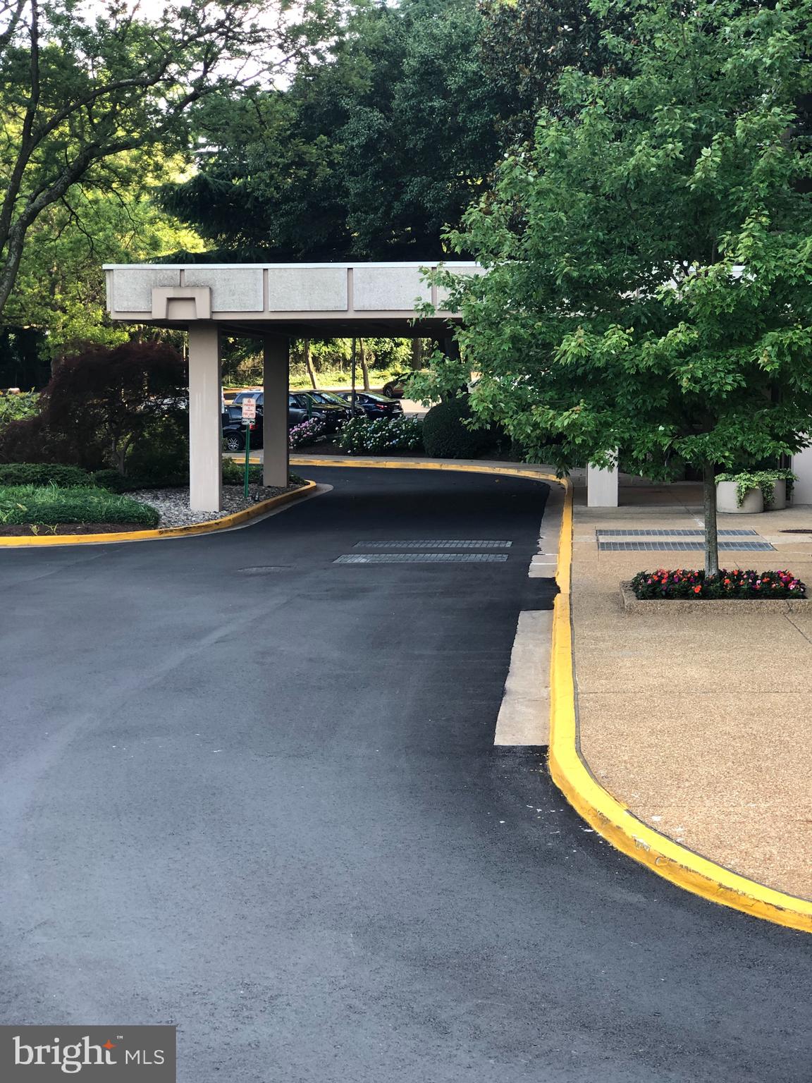 REGENCY AT MCLEAN - Residential Lease