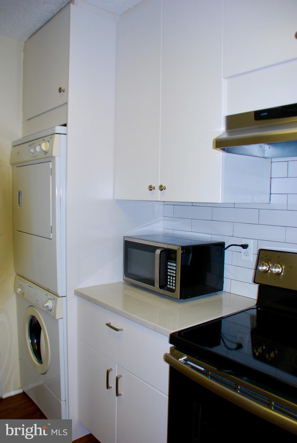 REGENCY AT MCLEAN - Residential Lease