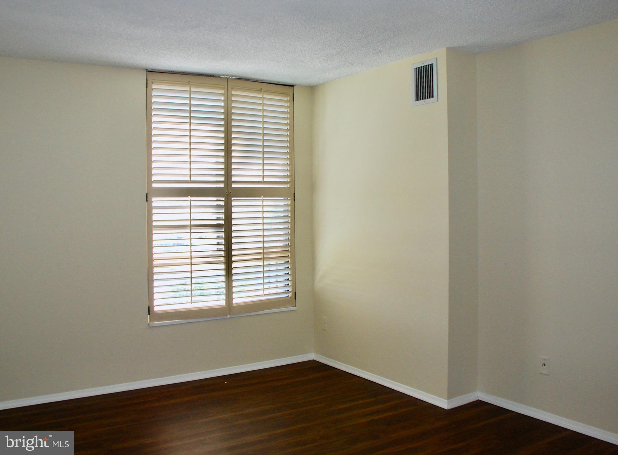 REGENCY AT MCLEAN - Residential Lease