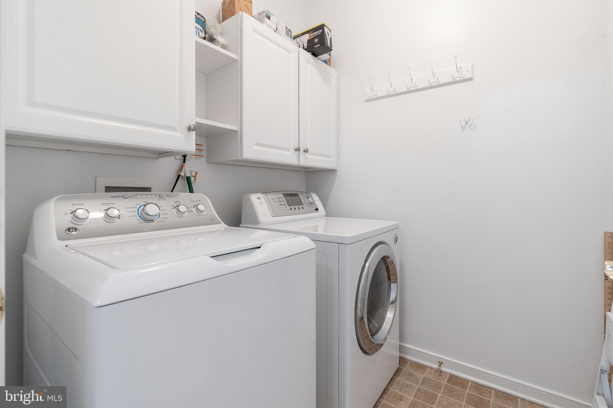 LEGACY WOODS - Residential