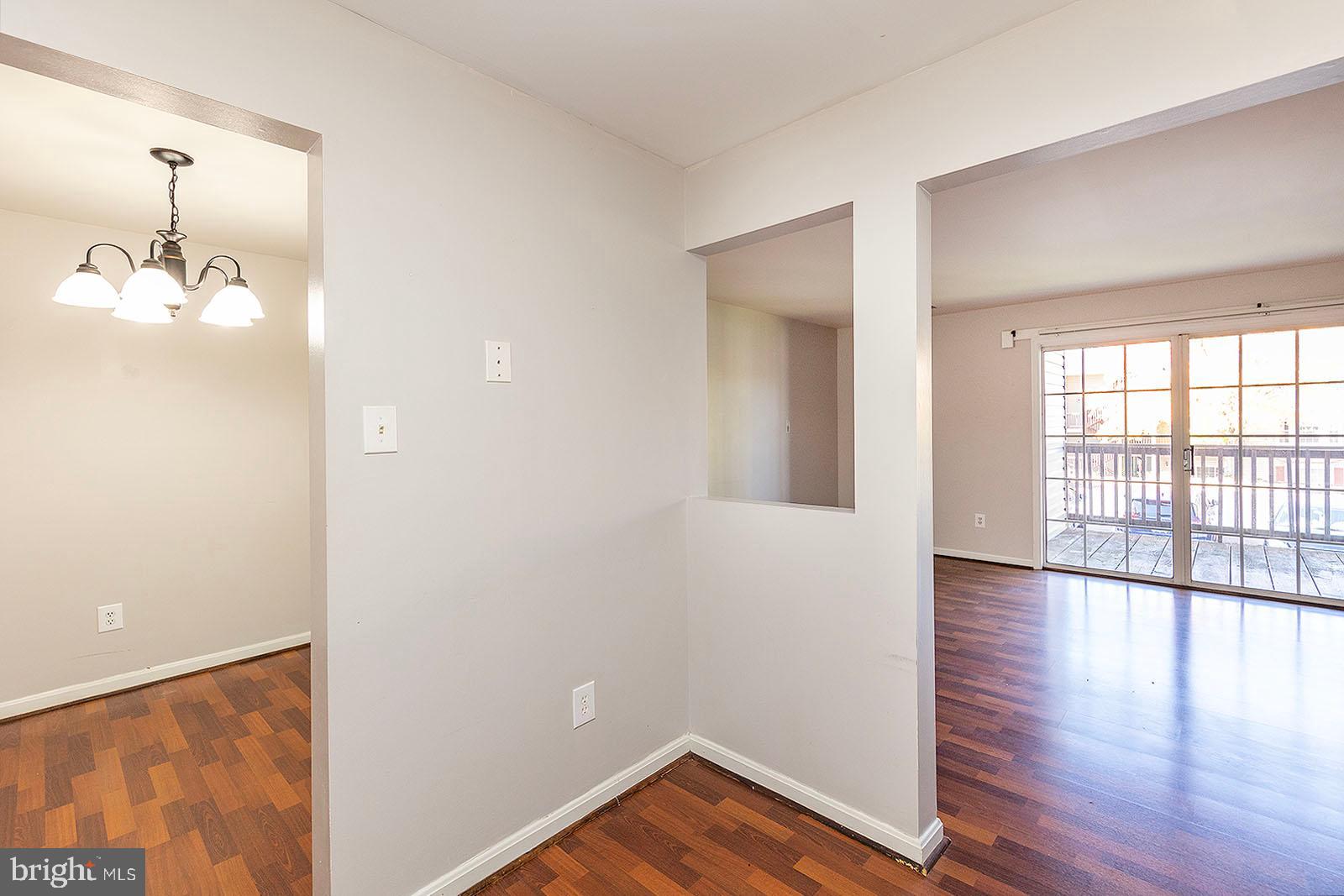 LAKESIDE - Residential Lease