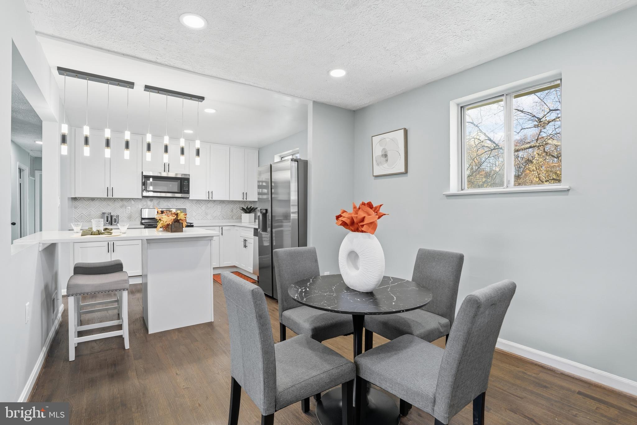 BARNABY VILLAGE - Residential