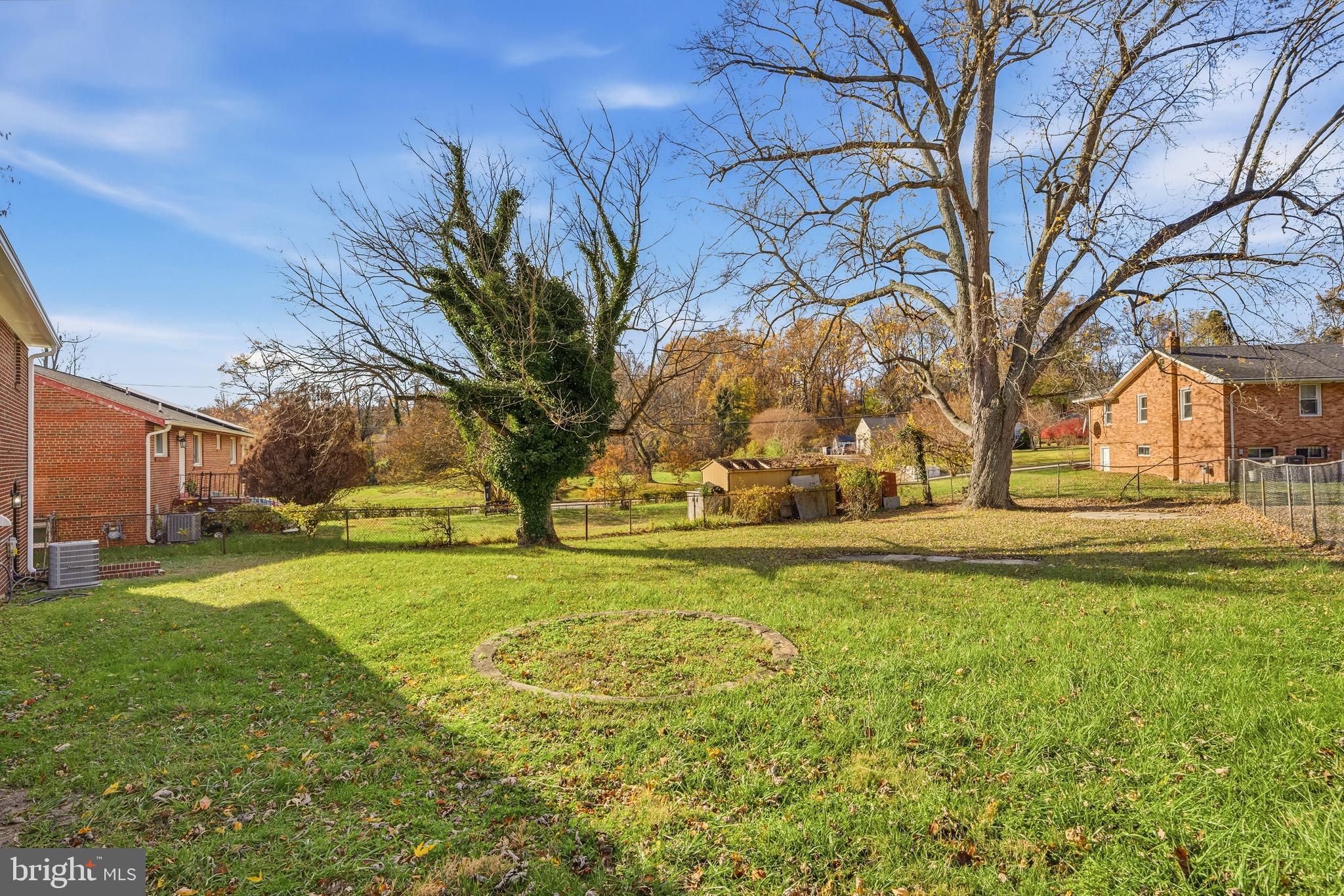 BARNABY VILLAGE - Residential