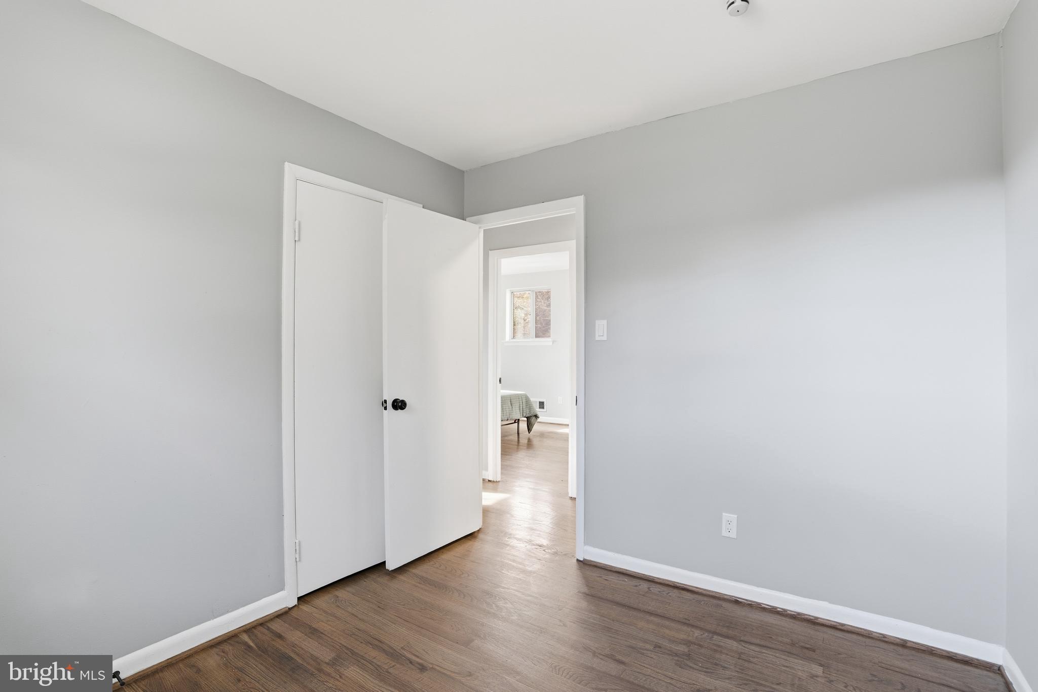 BARNABY VILLAGE - Residential