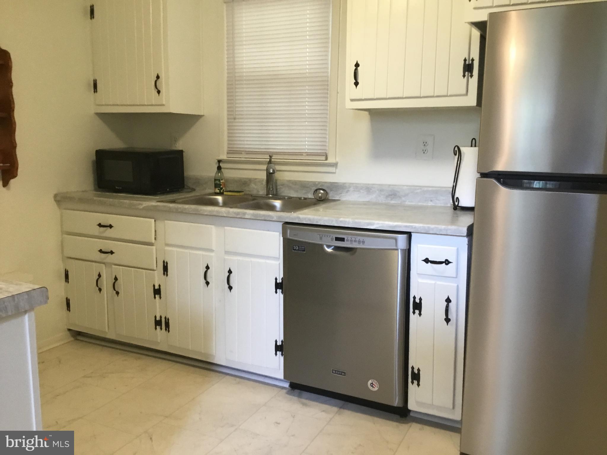 DALE CITY - Residential Lease