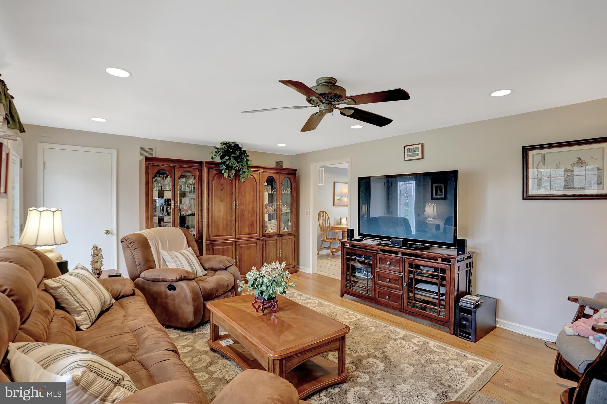 PARKTON - Residential Lease