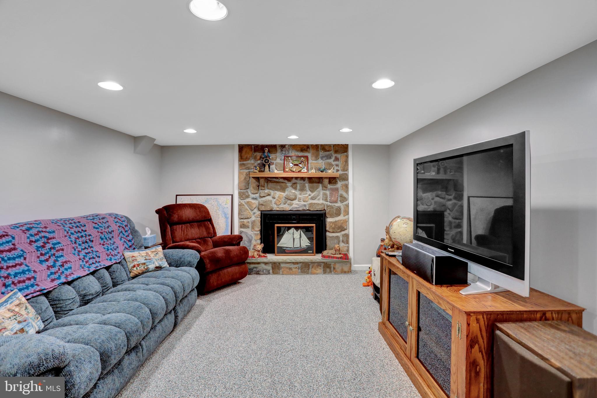 PARKTON - Residential Lease