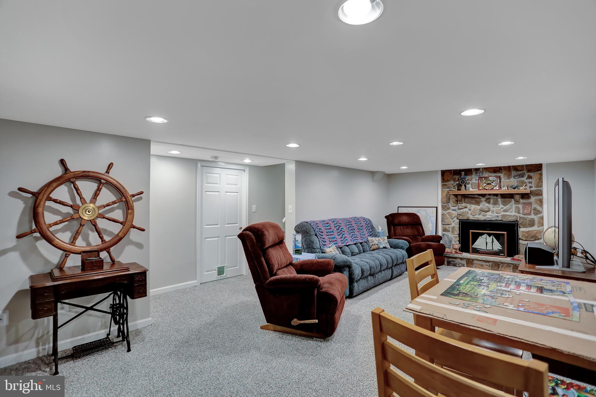 PARKTON - Residential Lease