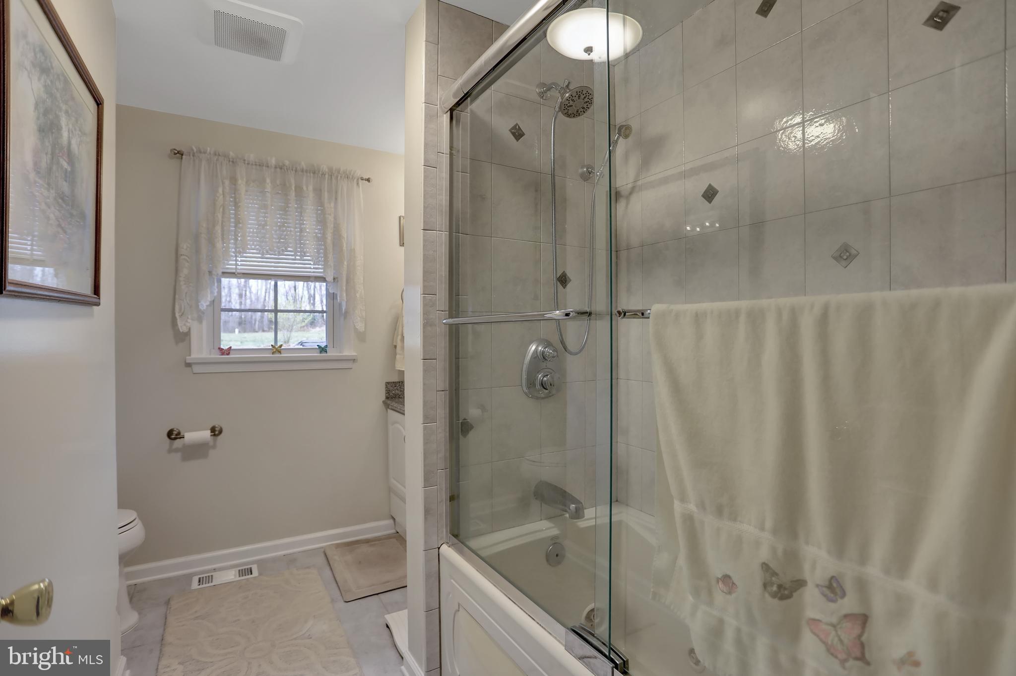 PARKTON - Residential Lease