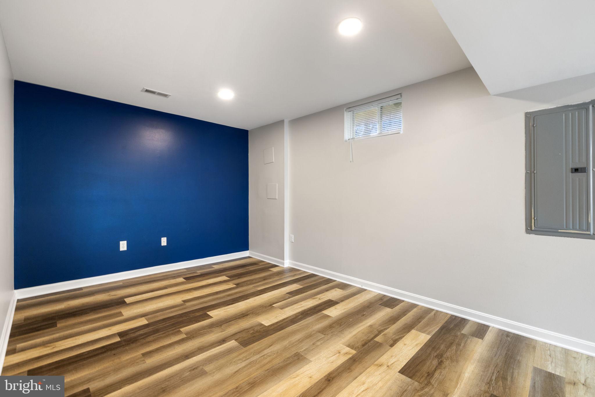 PRINCETON SHOALS - Residential