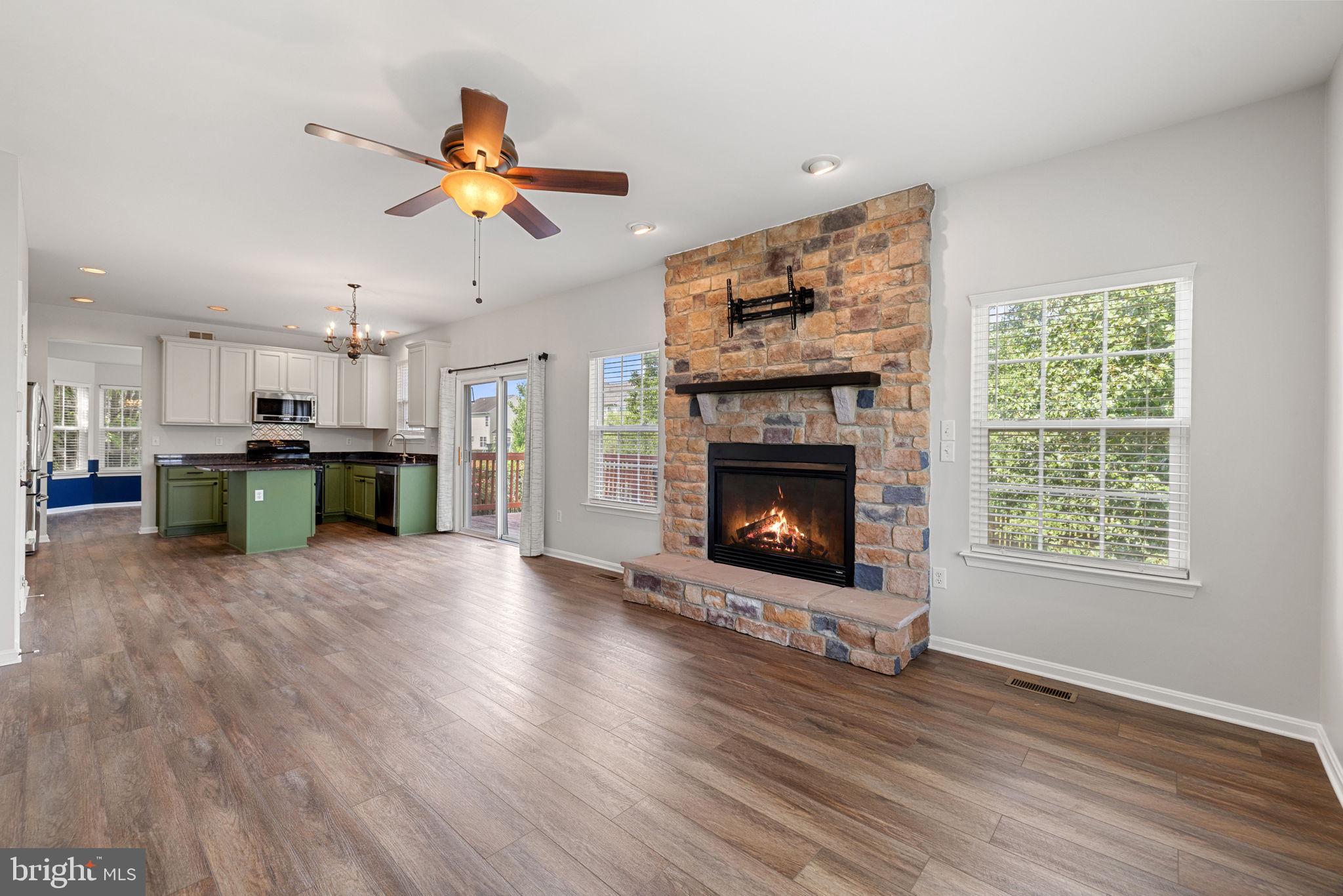 PRINCETON SHOALS - Residential